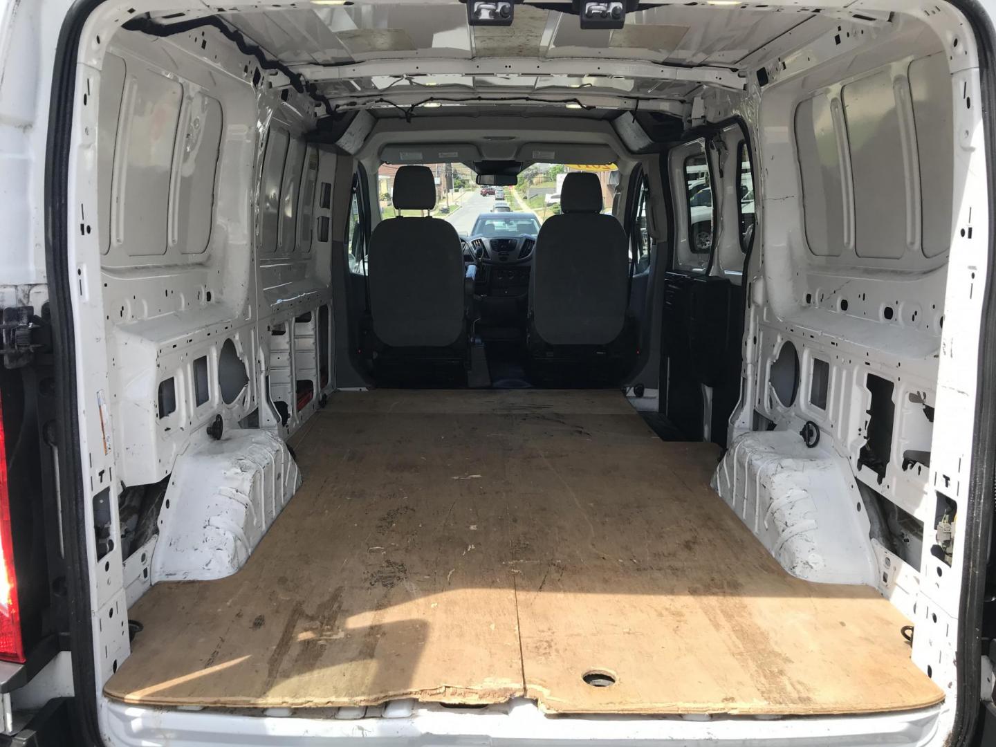 2017 White /Gray Ford Transit 250 Van Low Roof 60/40 Pass.130-in. WB (1FTYR1ZM1HK) with an 3.7L V6 DOHC 24V engine, 6A transmission, located at 577 Chester Pike, Prospect Park, PA, 19076, (610) 237-1015, 39.886154, -75.302338 - 2017 Ford Transit 250: Backup camera, new PA inspection, FLEET MAINTAINED, runs LIKE NEW! This vehicle comes inspected and has been given a bumper to bumper safety check. It is very clean, reliable, and well maintained. We offer a unique pay plan that is known for being the easiest and fastest fi - Photo#13