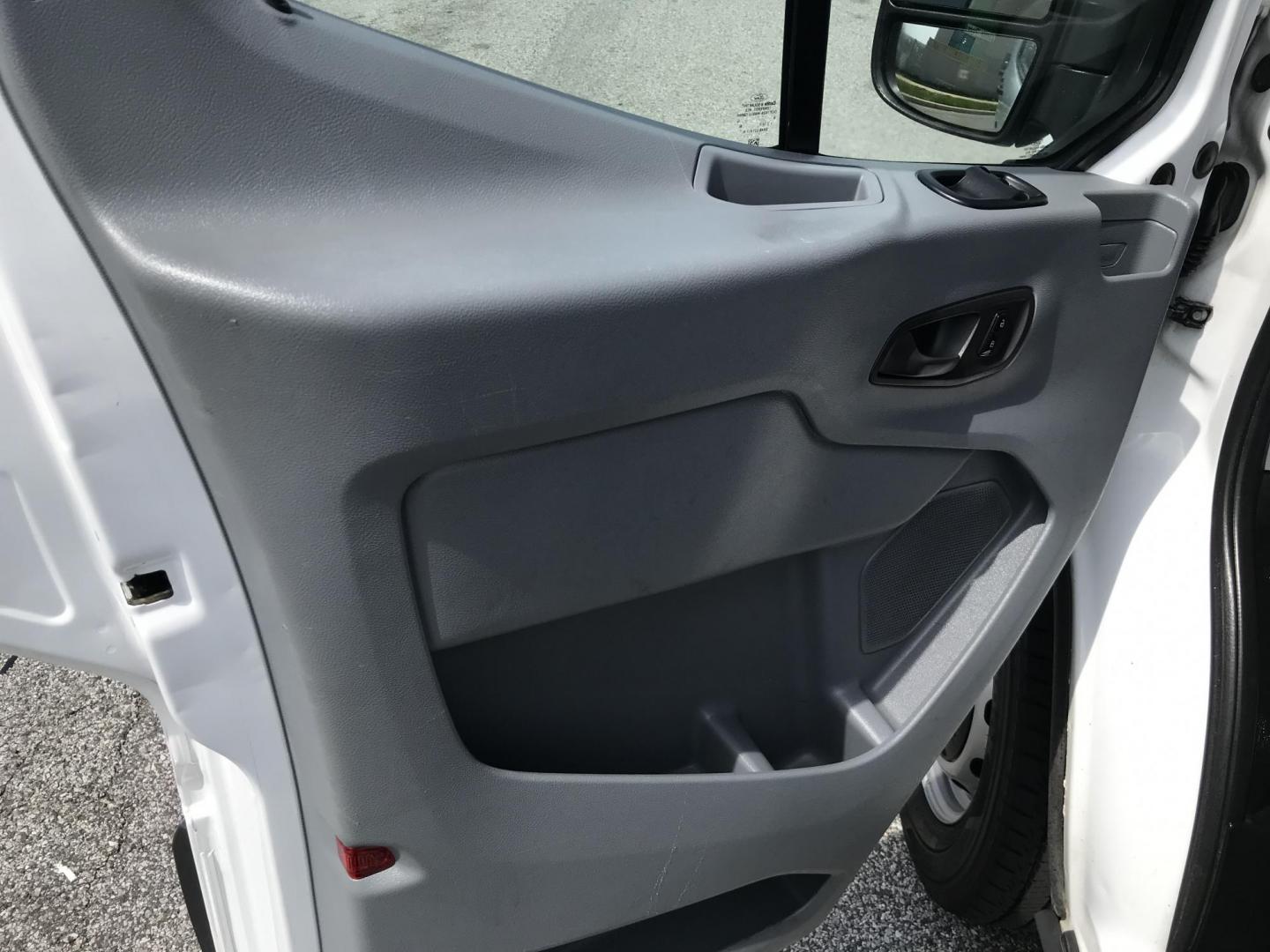 2017 White /Gray Ford Transit 250 Van Low Roof 60/40 Pass.130-in. WB (1FTYR1ZM1HK) with an 3.7L V6 DOHC 24V engine, 6A transmission, located at 577 Chester Pike, Prospect Park, PA, 19076, (610) 237-1015, 39.886154, -75.302338 - 2017 Ford Transit 250: Backup camera, new PA inspection, FLEET MAINTAINED, runs LIKE NEW! This vehicle comes inspected and has been given a bumper to bumper safety check. It is very clean, reliable, and well maintained. We offer a unique pay plan that is known for being the easiest and fastest fi - Photo#6