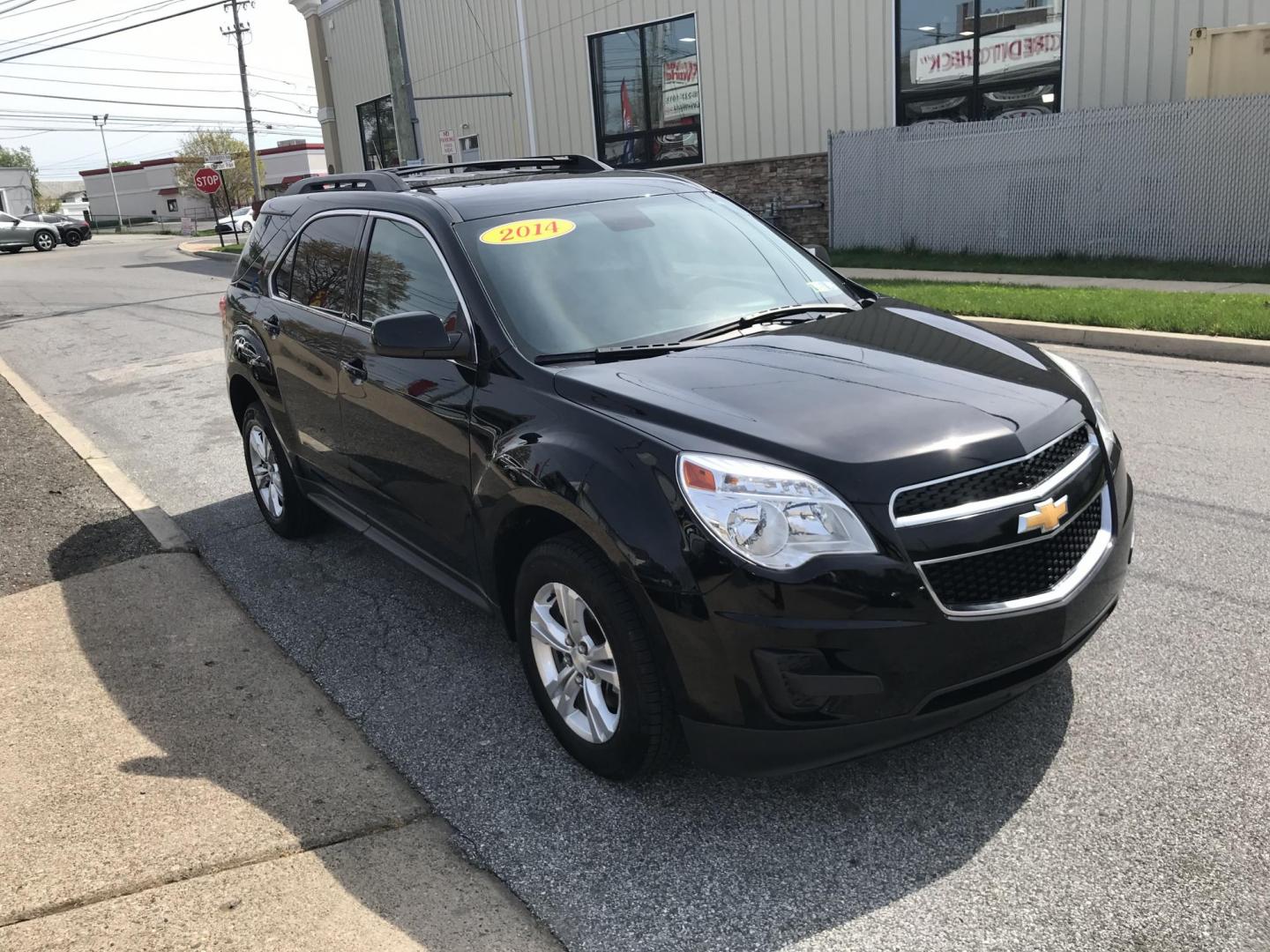 2014 Black /Black Chevrolet Equinox 1LT AWD (2GNFLFEK4E6) with an 2.4L L4 DOHC 16V FFV engine, 6-Speed Automatic transmission, located at 577 Chester Pike, Prospect Park, PA, 19076, (610) 237-1015, 39.886154, -75.302338 - 2014 Chevrolet Equinox LT: Only 100k miles, backup camera, AWD, new PA inspection, runs LIKE NEW! This vehicle comes inspected and has been given a bumper to bumper safety check. It is very clean, reliable, and well maintained. We offer a unique pay plan that is known for being the easiest and fa - Photo#2