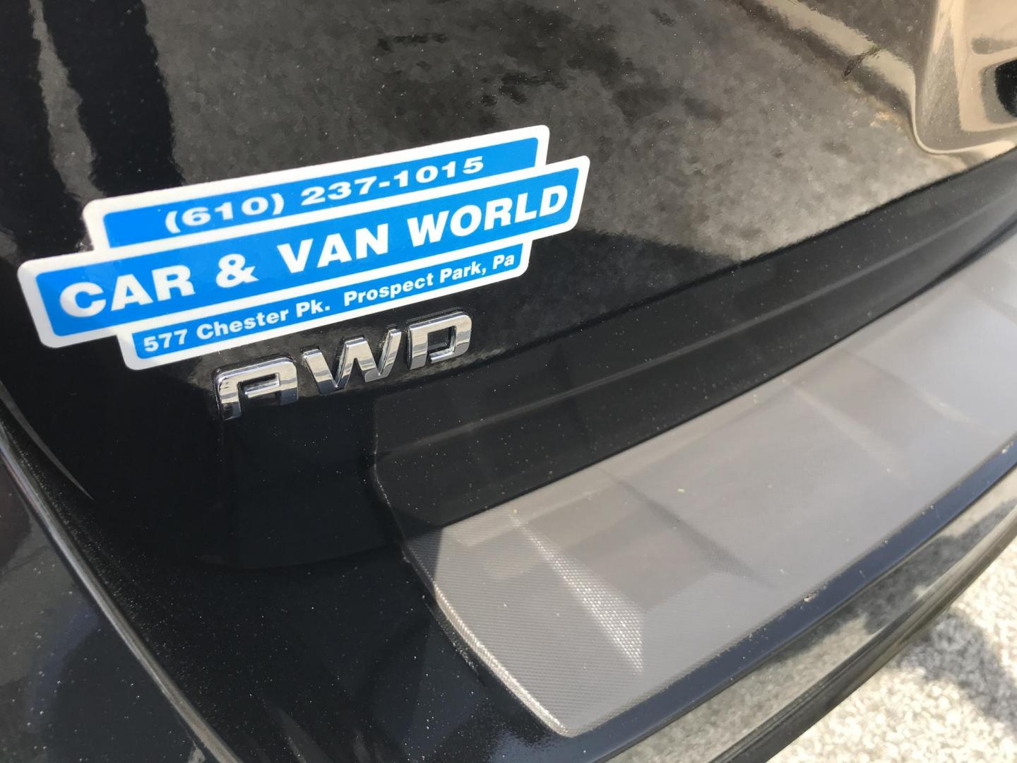 2014 Black /Black Chevrolet Equinox 1LT AWD (2GNFLFEK4E6) with an 2.4L L4 DOHC 16V FFV engine, 6-Speed Automatic transmission, located at 577 Chester Pike, Prospect Park, PA, 19076, (610) 237-1015, 39.886154, -75.302338 - 2014 Chevrolet Equinox LT: Only 100k miles, backup camera, AWD, new PA inspection, runs LIKE NEW! This vehicle comes inspected and has been given a bumper to bumper safety check. It is very clean, reliable, and well maintained. We offer a unique pay plan that is known for being the easiest and fa - Photo#8