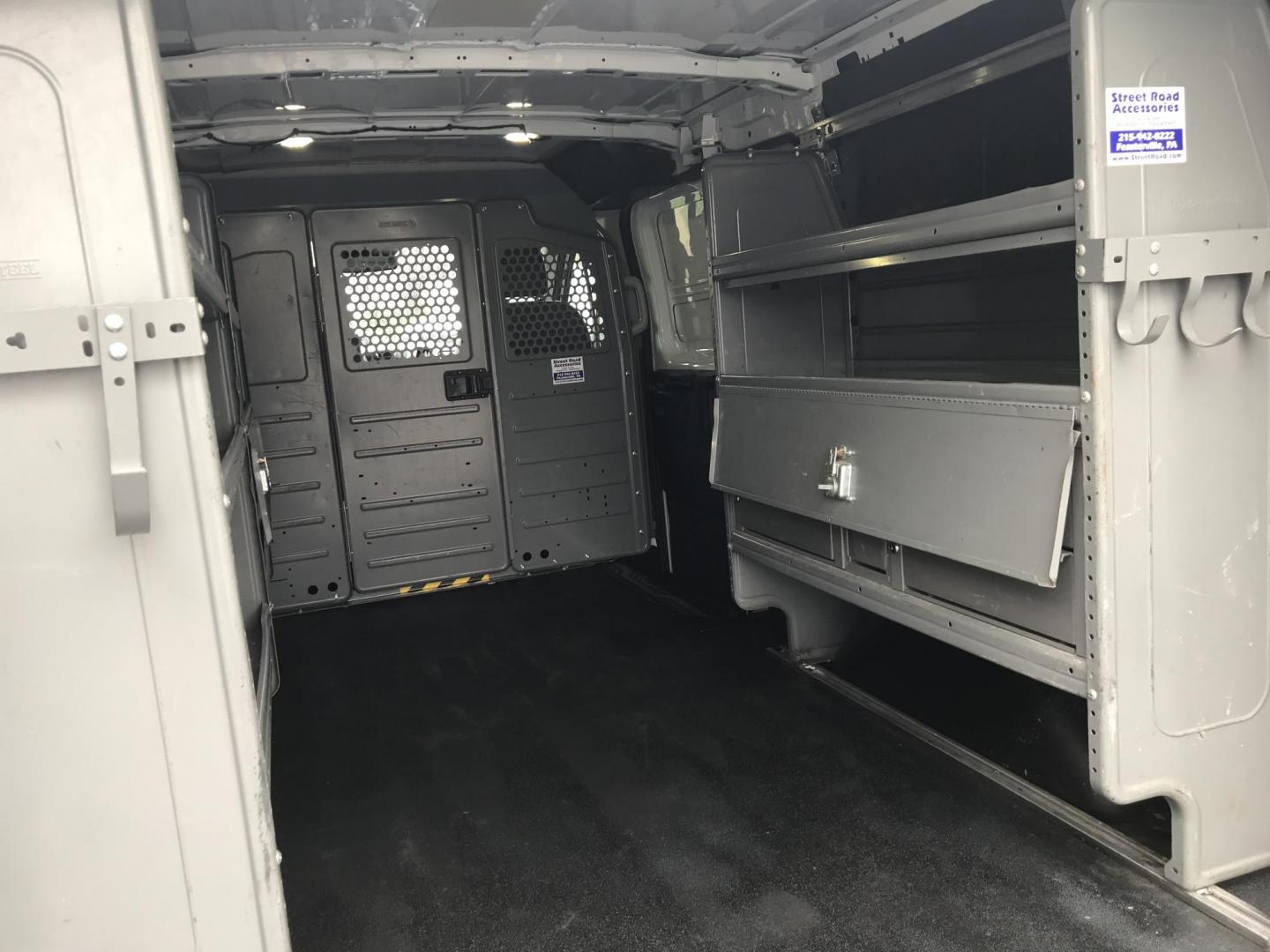 2017 White /Gray Ford Transit 250 Van Low Roof 60/40 Pass.130-in. WB (1FTYR1ZM1HK) with an 3.7L V6 DOHC 24V engine, 6A transmission, located at 577 Chester Pike, Prospect Park, PA, 19076, (610) 237-1015, 39.886154, -75.302338 - 2017 Ford Transit 250: Ladder racks, shelving, backup camera, no side or rear windows, new PA inspection, partition, FLEET MAINTAINED! This vehicle comes inspected and has been given a bumper to bumper safety check. It is very clean, reliable, and well maintained. We offer a unique pay plan that - Photo#17