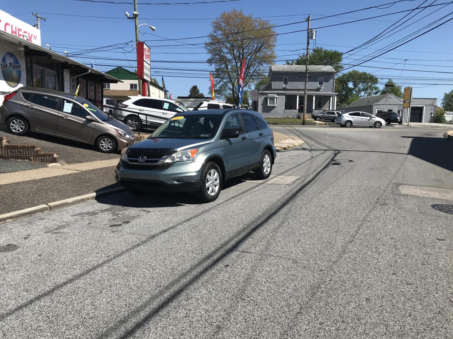 2011 Green /Tan Honda CR-V SE 4WD (5J6RE4H49BL) with an 2.4L L4 DOHC 16V engine, 5-Speed Automatic transmission, located at 577 Chester Pike, Prospect Park, PA, 19076, (610) 237-1015, 39.886154, -75.302338 - 2011 Honda CRV: Remote start, 4x4, new PA inspection, SUPER CLEAN, runs LIKE NEW! This vehicle comes inspected and has been given a bumper to bumper safety check. It is very clean, reliable, and well maintained. We offer a unique pay plan that is known for being the easiest and fastest financing - Photo#1