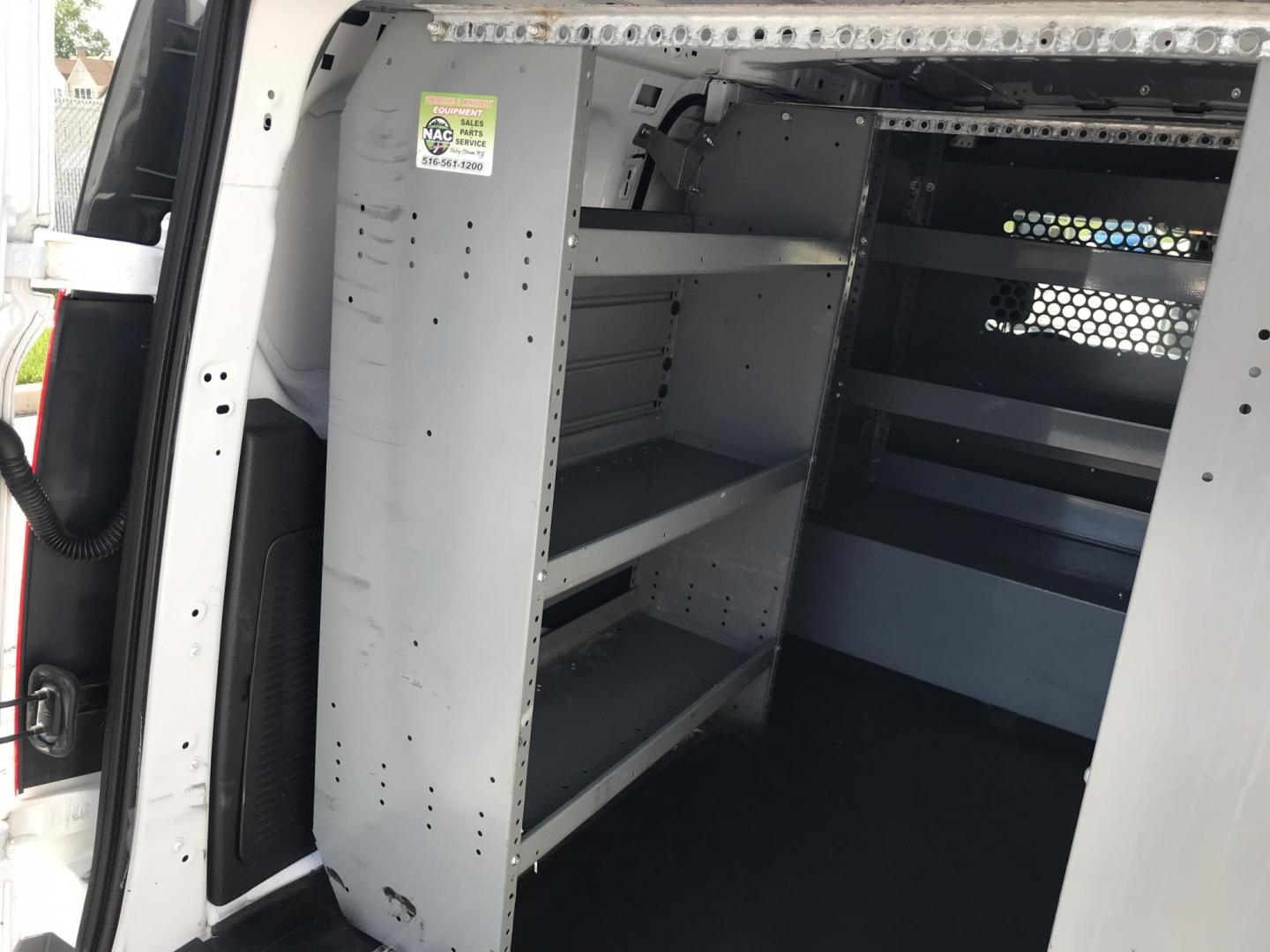 2018 White /Gray Ford Transit Connect Cargo Van XLT LWB w/Rear 180 Degree Door (NM0LS7F71J1) with an 2.5L L4 DOHC 16V engine, 6A transmission, located at 577 Chester Pike, Prospect Park, PA, 19076, (610) 237-1015, 39.886154, -75.302338 - Photo#17