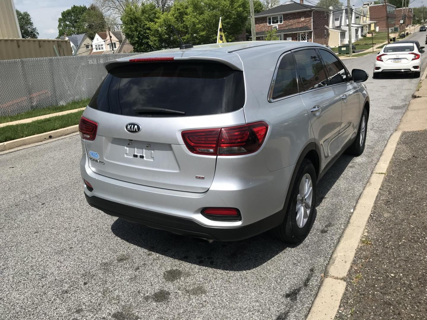2020 Silver /Black Kia Sorento LX (5XYPG4A37LG) with an 2.4L L4 DOHC 16V engine, 6A transmission, located at 577 Chester Pike, Prospect Park, PA, 19076, (610) 237-1015, 39.886154, -75.302338 - 2020 Kia Sorento LX: Backup camera, 3rd row seating, new PA inspection, SUPER CLEAN, runs LIKE NEW! This vehicle comes inspected and has been given a bumper to bumper safety check. It is very clean, reliable, and well maintained. We offer a unique pay plan that is known for being the easiest and - Photo#4
