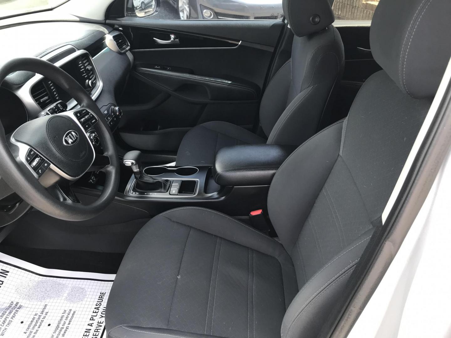 2020 Silver /Black Kia Sorento LX (5XYPG4A37LG) with an 2.4L L4 DOHC 16V engine, 6A transmission, located at 577 Chester Pike, Prospect Park, PA, 19076, (610) 237-1015, 39.886154, -75.302338 - 2020 Kia Sorento LX: Backup camera, 3rd row seating, new PA inspection, SUPER CLEAN, runs LIKE NEW! This vehicle comes inspected and has been given a bumper to bumper safety check. It is very clean, reliable, and well maintained. We offer a unique pay plan that is known for being the easiest and - Photo#9