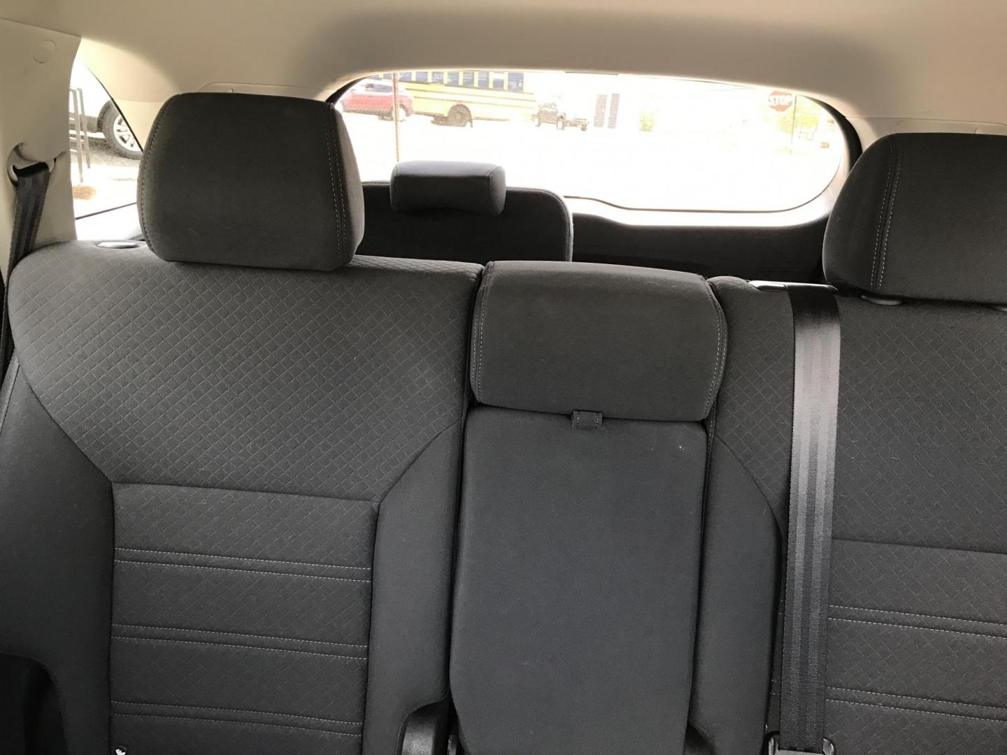 2020 Silver /Black Kia Sorento LX (5XYPG4A37LG) with an 2.4L L4 DOHC 16V engine, 6A transmission, located at 577 Chester Pike, Prospect Park, PA, 19076, (610) 237-1015, 39.886154, -75.302338 - 2020 Kia Sorento LX: Backup camera, 3rd row seating, new PA inspection, SUPER CLEAN, runs LIKE NEW! This vehicle comes inspected and has been given a bumper to bumper safety check. It is very clean, reliable, and well maintained. We offer a unique pay plan that is known for being the easiest and - Photo#16