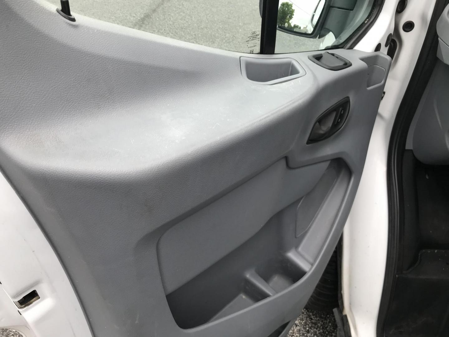 2018 White /Gray Ford Transit 150 Van Low Roof 60/40 Pass. 148-in. WB (1FTYE9ZG7JK) with an 3.5L V6 DOHC 24V engine, 6A transmission, located at 577 Chester Pike, Prospect Park, PA, 19076, (610) 237-1015, 39.886154, -75.302338 - 2018 Ford Transit 150: Extended body, ladder racks, shelving, backup camera, no side or rear windows, SUPER CLEAN, FLEET MAINTAINED! This vehicle comes inspected and has been given a bumper to bumper safety check. It is very clean, reliable, and well maintained. We offer a unique pay plan that is - Photo#7