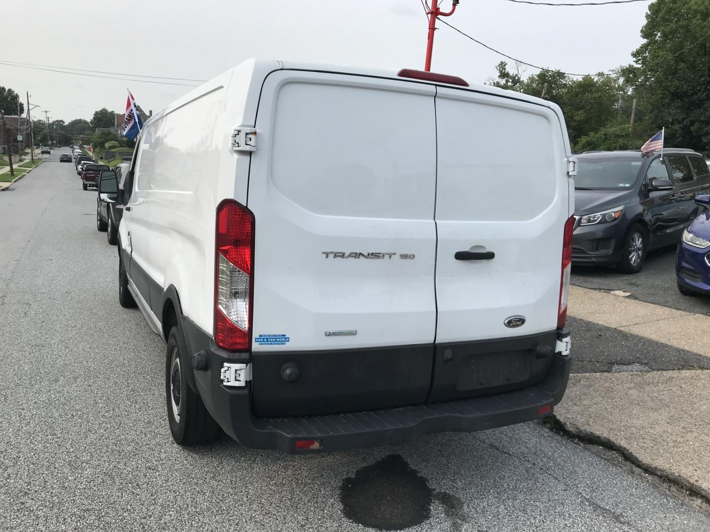 2016 White /Gray Ford Transit 150 Van Low Roof 60/40 Pass. 148-in. WB (1FTYE9ZG1GK) with an 3.5L V6 DOHC 24V engine, 6A transmission, located at 577 Chester Pike, Prospect Park, PA, 19076, (610) 237-1015, 39.886154, -75.302338 - 2016 Ford Transit 150: Extended body, backup camera, no side or rear windows, engine and trans are STRONG! *Has check engine light for catalytic converter*- Photo#4