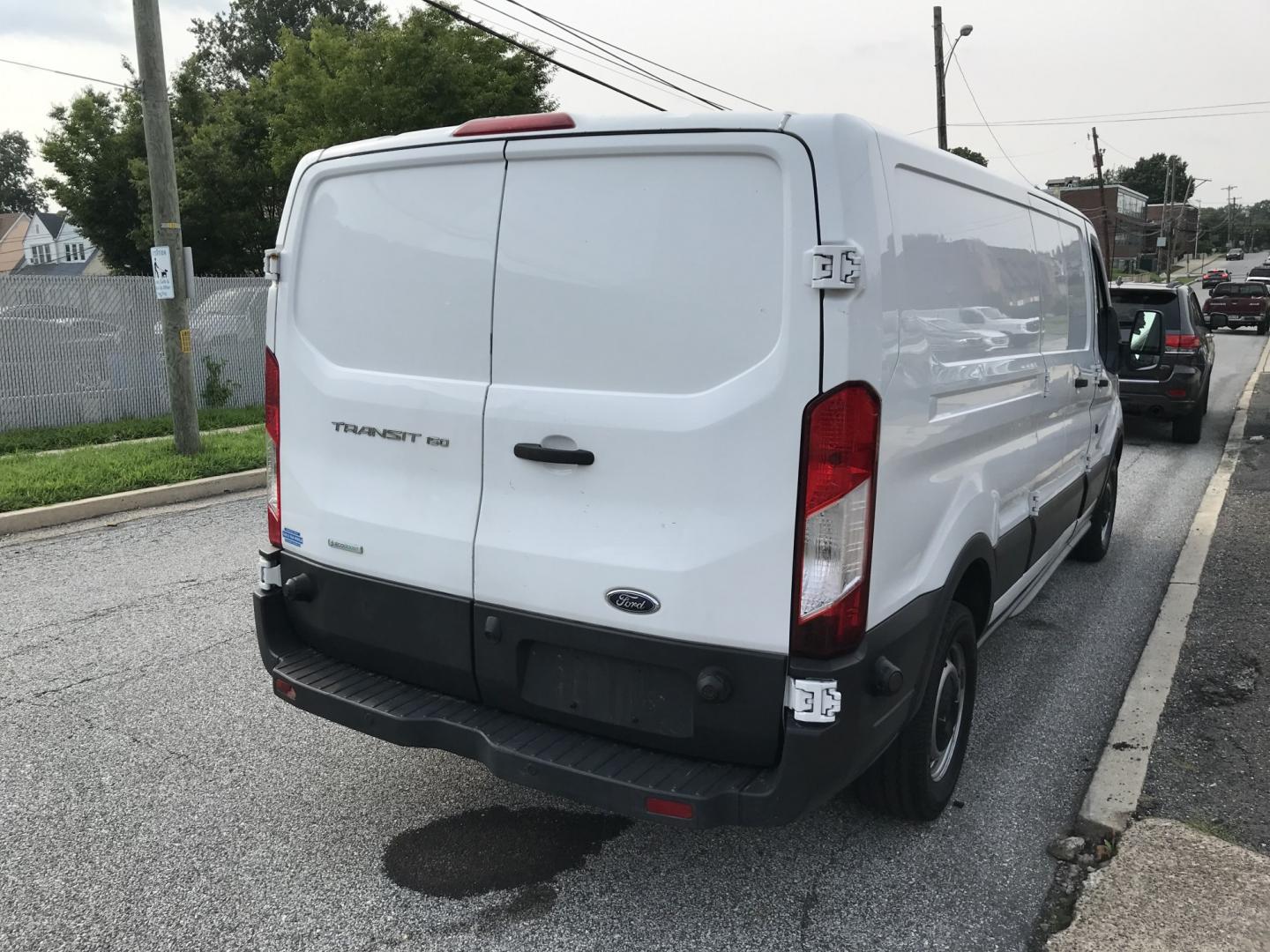 2016 White /Gray Ford Transit 150 Van Low Roof 60/40 Pass. 148-in. WB (1FTYE9ZG1GK) with an 3.5L V6 DOHC 24V engine, 6A transmission, located at 577 Chester Pike, Prospect Park, PA, 19076, (610) 237-1015, 39.886154, -75.302338 - 2016 Ford Transit 150: Extended body, backup camera, no side or rear windows, engine and trans are STRONG! *Has check engine light for catalytic converter*- Photo#3