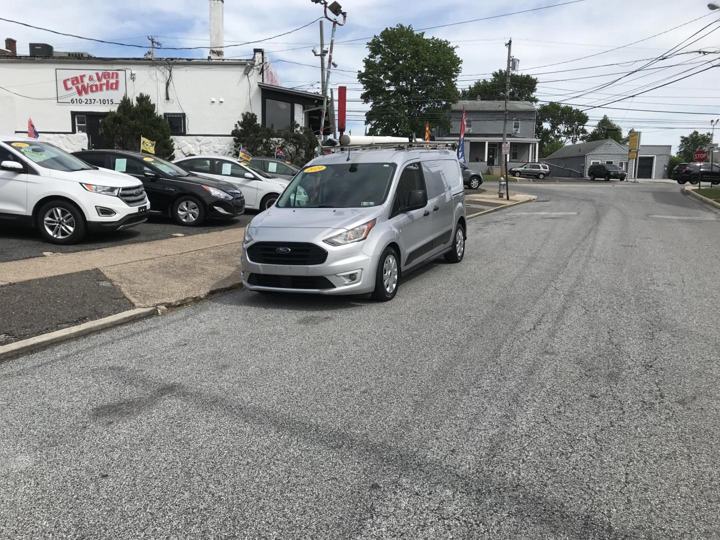 2019 Silver /Black Ford Transit Connect Cargo Van XLT LWB (NM0LS7F20K1) with an 2.5L L4 DOHC 16V engine, 6A transmission, located at 577 Chester Pike, Prospect Park, PA, 19076, (610) 237-1015, 39.886154, -75.302338 - 2019 Ford Transit Connect: Ladder racks, shelving, backup camera, navigation system, new PA inspection, SUPER CLEAN, runs LIKE NEW! This vehicle comes inspected and has been given a bumper to bumper safety check. It is very clean, reliable, and well maintained. We offer a unique pay plan that is - Photo#1
