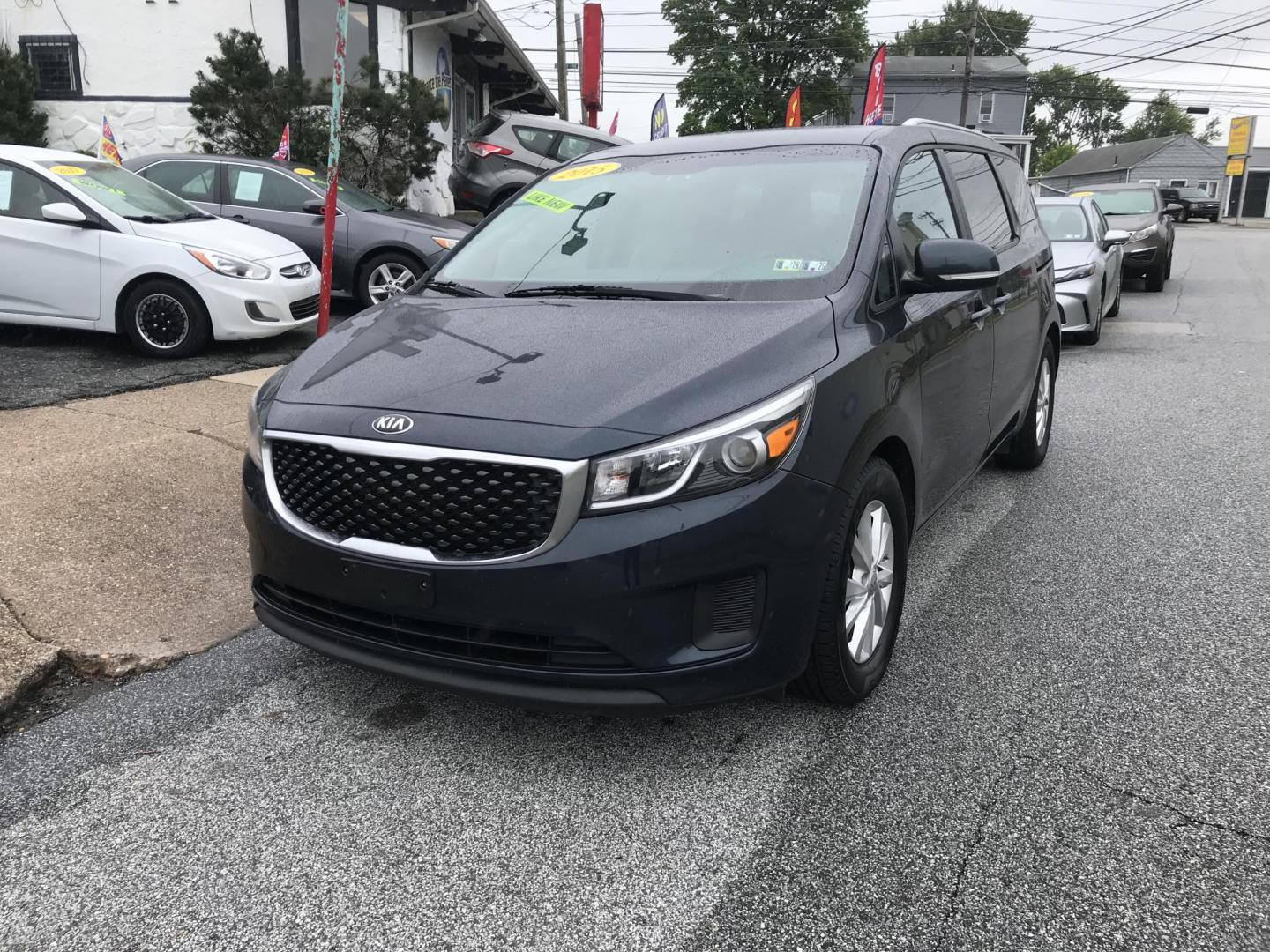 2015 Blue /Gray Kia Sedona LX (KNDMB5C10F6) with an 3.3L V6 DOHC 24V engine, 6-Speed Automatic transmission, located at 577 Chester Pike, Prospect Park, PA, 19076, (610) 237-1015, 39.886154, -75.302338 - 2015 Kia Sedona LX: Backup camera, new PA inspection, SUPER CLEAN, runs LIKE NEW! This vehicle comes inspected and has been given a bumper to bumper safety check. It is very clean, reliable, and well maintained. We offer a unique pay plan that is known for being the easiest and fastest financing - Photo#2