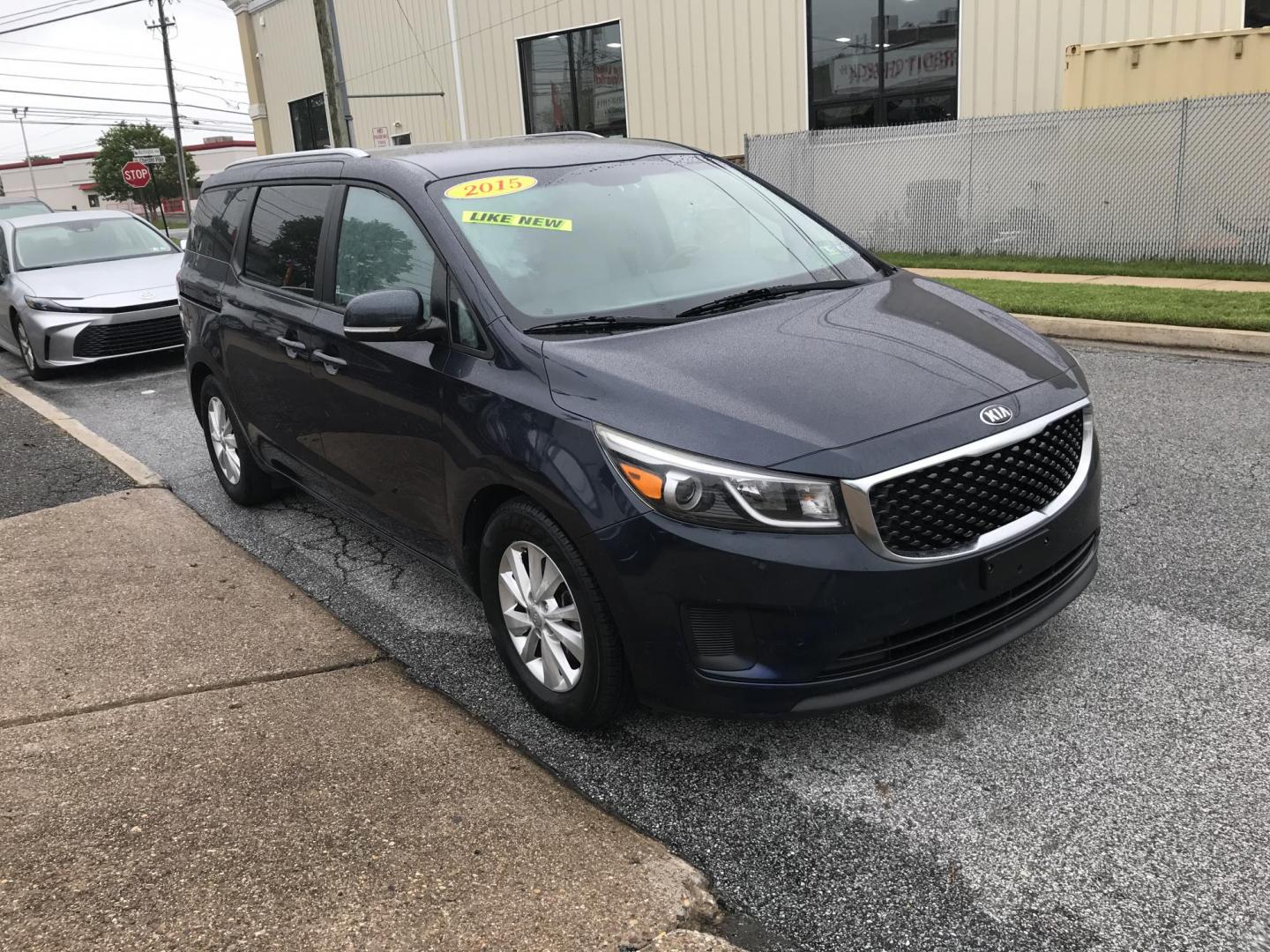2015 Blue /Gray Kia Sedona LX (KNDMB5C10F6) with an 3.3L V6 DOHC 24V engine, 6-Speed Automatic transmission, located at 577 Chester Pike, Prospect Park, PA, 19076, (610) 237-1015, 39.886154, -75.302338 - 2015 Kia Sedona LX: Backup camera, new PA inspection, SUPER CLEAN, runs LIKE NEW! This vehicle comes inspected and has been given a bumper to bumper safety check. It is very clean, reliable, and well maintained. We offer a unique pay plan that is known for being the easiest and fastest financing - Photo#3