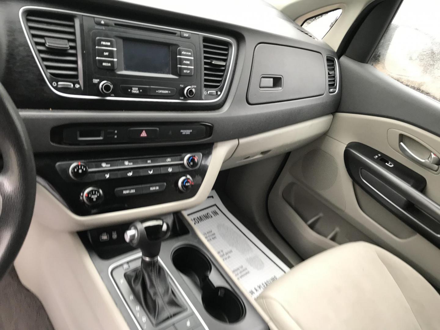 2015 Blue /Gray Kia Sedona LX (KNDMB5C10F6) with an 3.3L V6 DOHC 24V engine, 6-Speed Automatic transmission, located at 577 Chester Pike, Prospect Park, PA, 19076, (610) 237-1015, 39.886154, -75.302338 - 2015 Kia Sedona LX: Backup camera, new PA inspection, SUPER CLEAN, runs LIKE NEW! This vehicle comes inspected and has been given a bumper to bumper safety check. It is very clean, reliable, and well maintained. We offer a unique pay plan that is known for being the easiest and fastest financing - Photo#11