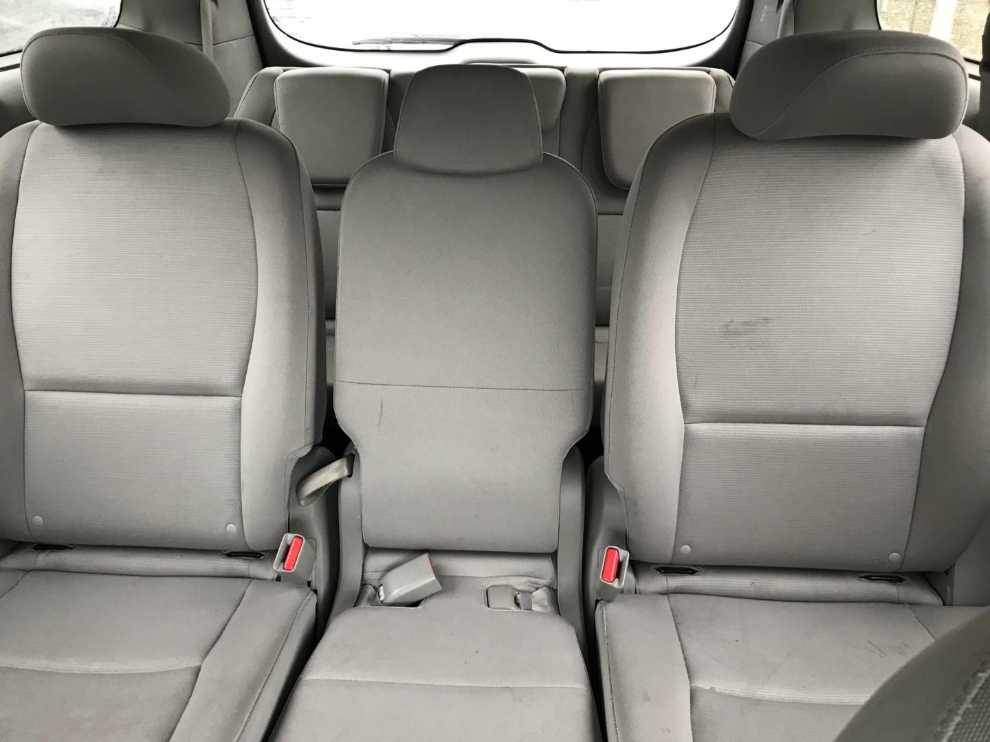 2015 Blue /Gray Kia Sedona LX (KNDMB5C10F6) with an 3.3L V6 DOHC 24V engine, 6-Speed Automatic transmission, located at 577 Chester Pike, Prospect Park, PA, 19076, (610) 237-1015, 39.886154, -75.302338 - 2015 Kia Sedona LX: Backup camera, new PA inspection, SUPER CLEAN, runs LIKE NEW! This vehicle comes inspected and has been given a bumper to bumper safety check. It is very clean, reliable, and well maintained. We offer a unique pay plan that is known for being the easiest and fastest financing - Photo#14