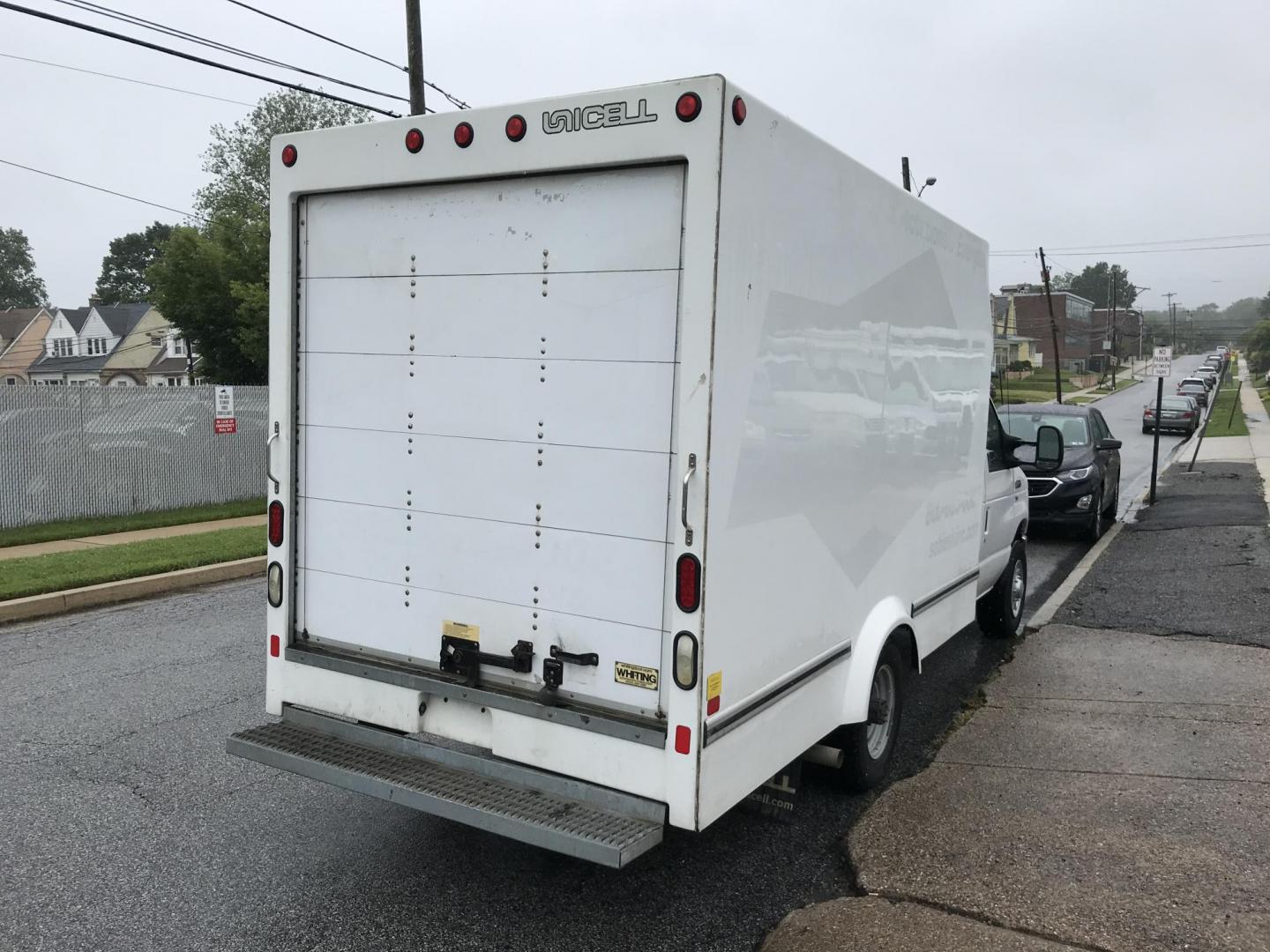 2017 White /Gray Ford Econoline (1FDWE3F6XHD) with an 6.2L V8 OHV 16V engine, 6A transmission, located at 577 Chester Pike, Prospect Park, PA, 19076, (610) 237-1015, 39.886154, -75.302338 - 2017 Ford E350 Box Truck: Has shelving, SUPER CLEAN, runs LIKE NEW! Dimensions: 12' long, 6'3" wide, 6'7" high. This vehicle comes inspected and has been given a bumper to bumper safety check. It is very clean, reliable, and well maintained. We offer a unique pay plan that is known for being the - Photo#4