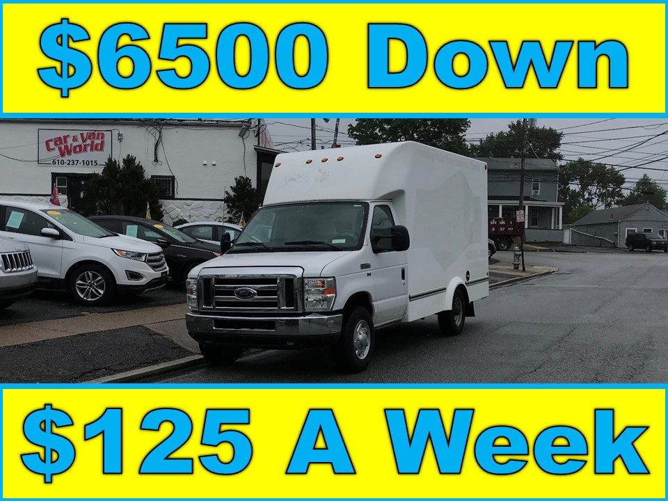 photo of 2017 Ford E350 12' Box Truck