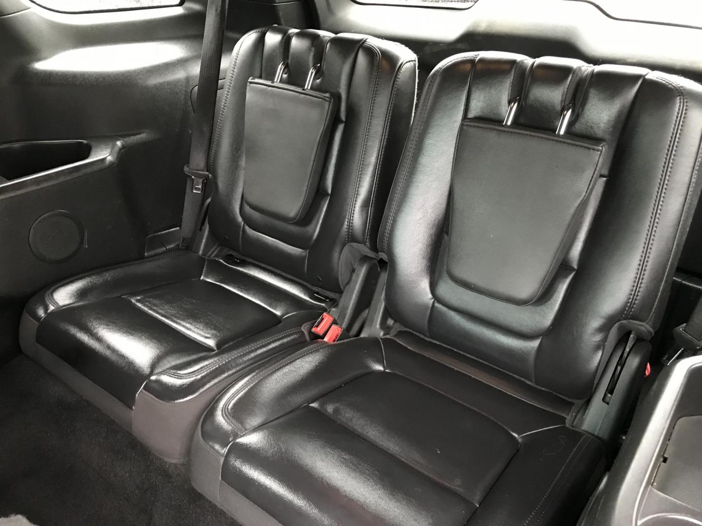 2013 Black /Black Ford Explorer XLT 4WD (1FM5K8D80DG) with an 3.5L V6 DOHC 24V engine, 6-Speed Automatic transmission, located at 577 Chester Pike, Prospect Park, PA, 19076, (610) 237-1015, 39.886154, -75.302338 - 2013 Ford Explorer XLT: 3rd row seating, 4x4, new PA inspection, SUPER CLEAN, runs LIKE NEW! This vehicle comes inspected and has been given a bumper to bumper safety check. It is very clean, reliable, and well maintained. We offer a unique pay plan that is known for being the easiest and fastest - Photo#20