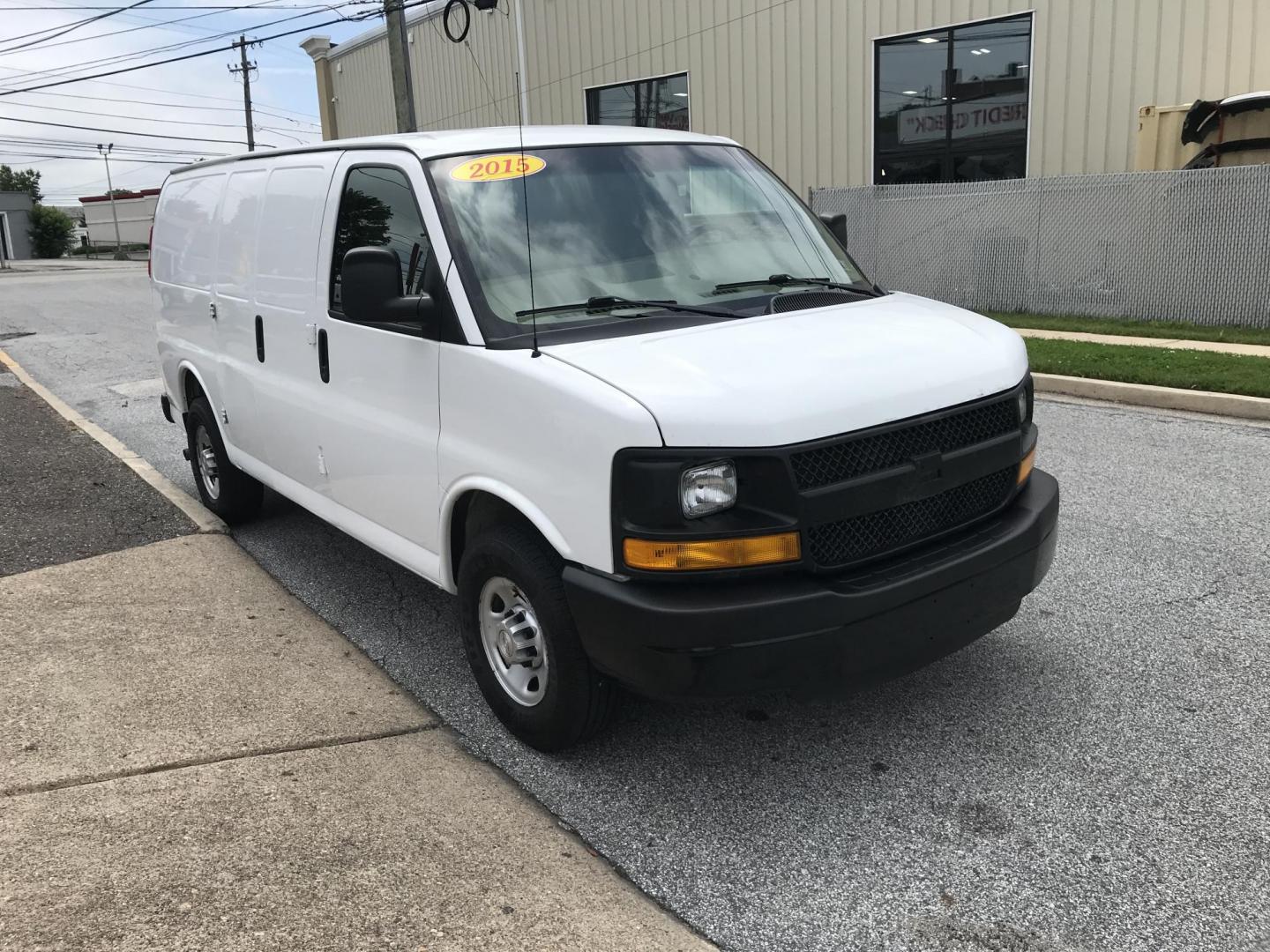 2015 White /Gray Chevrolet Express 2500 Cargo FFV (1GCWGFCG3F1) with an 6.0L V8 OHV 16V FFV engine, 6-Speed Automatic transmission, located at 577 Chester Pike, Prospect Park, PA, 19076, (610) 237-1015, 39.886154, -75.302338 - 2015 Chevrolet Express 2500: Has shelving, partition, new PA inspection, no side or rear windows, runs LIKE NEW! vehicle comes inspected and has been given a bumper to bumper safety check. It is very clean, reliable, and well maintained. We offer a unique pay plan that is known for being the easi - Photo#3