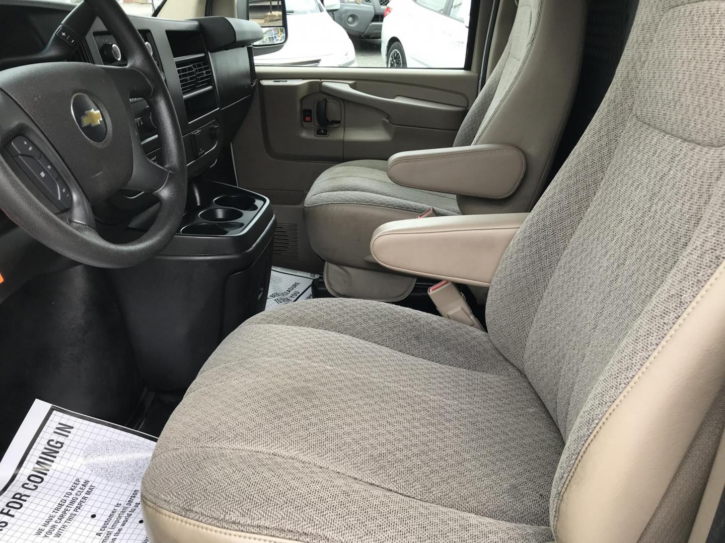 2015 White /Gray Chevrolet Express 2500 Cargo FFV (1GCWGFCG3F1) with an 6.0L V8 OHV 16V FFV engine, 6-Speed Automatic transmission, located at 577 Chester Pike, Prospect Park, PA, 19076, (610) 237-1015, 39.886154, -75.302338 - 2015 Chevrolet Express 2500: Has shelving, partition, new PA inspection, no side or rear windows, runs LIKE NEW! vehicle comes inspected and has been given a bumper to bumper safety check. It is very clean, reliable, and well maintained. We offer a unique pay plan that is known for being the easi - Photo#9