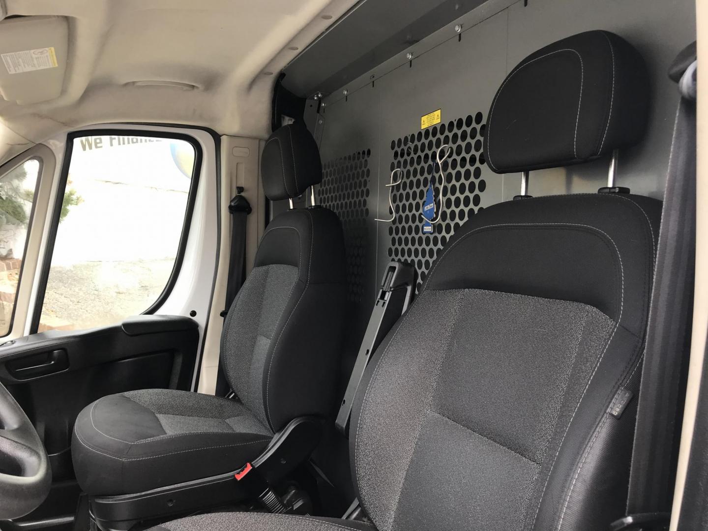 2017 White /Gray RAM Promaster 1500 Low Roof Tradesman 118-in. WB (3C6TRVNG7HE) with an 3.6L V6 engine, 6A transmission, located at 577 Chester Pike, Prospect Park, PA, 19076, (610) 237-1015, 39.886154, -75.302338 - 2017 Ram Promaster 1500: Only 123k miles, new PA inspection, partition, FLEET MAINTAINED RUNS LIKE NEW! This vehicle comes inspected and has been given a bumper to bumper safety check. It is very clean, reliable, and well maintained. We offer a unique pay plan that is known for being the easiest - Photo#9