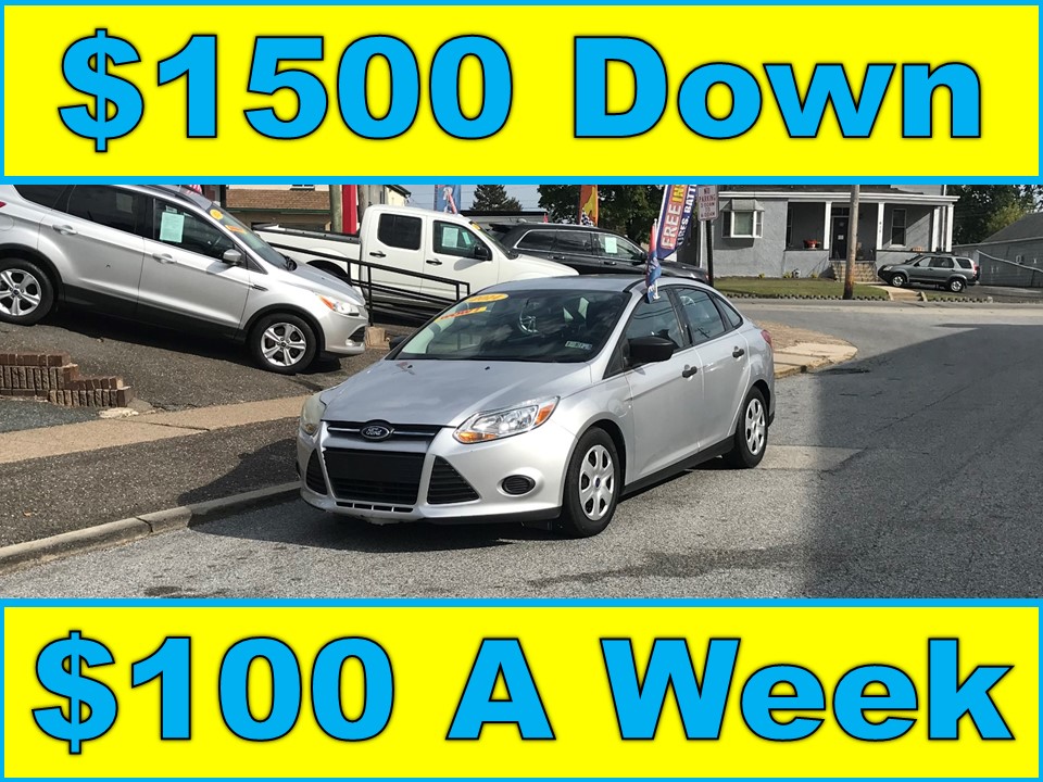 photo of 2014 Ford Focus S Sedan