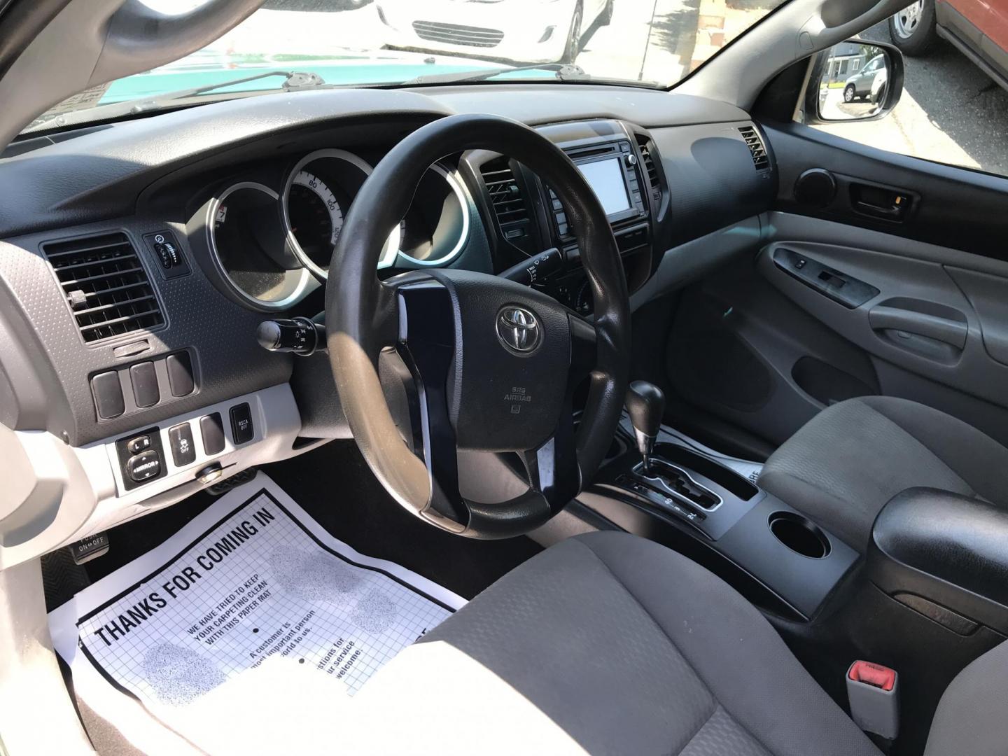 2014 Green /Black Toyota Tacoma Double Cab V6 4WD (5TFLU4EN2EX) with an 4.0L V6 DOHC 24V engine, Automatic transmission, located at 577 Chester Pike, Prospect Park, PA, 19076, (610) 237-1015, 39.886154, -75.302338 - 2014 Toyota Tacoma: Double Cab, 4x4, new PA inspection, runs STRONG! This vehicle comes inspected and has been given a bumper to bumper safety check. It is very clean, reliable, and well maintained. We offer a unique pay plan that is known for being the easiest and fastest financing option in the - Photo#12