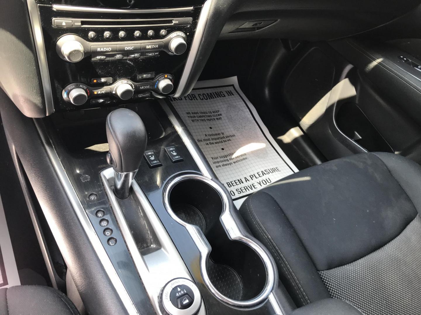 2017 Gray /Black Nissan Pathfinder Platinum 4WD (5N1DR2MMXHC) with an 3.5L V6 DOHC 24V engine, CVT transmission, located at 577 Chester Pike, Prospect Park, PA, 19076, (610) 237-1015, 39.886154, -75.302338 - Photo#14