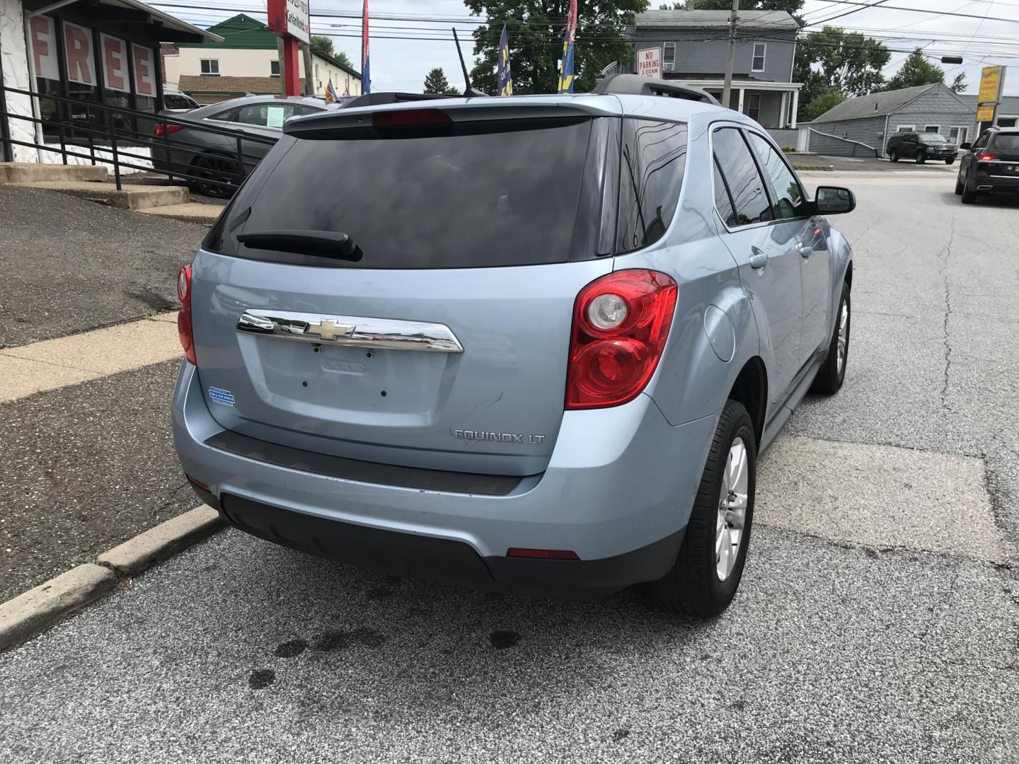 2014 Blue /Gray Chevrolet Equinox 1LT 2WD (2GNALBEK9E6) with an 2.4L L4 DOHC 16V engine, 6-Speed Automatic transmission, located at 577 Chester Pike, Prospect Park, PA, 19076, (610) 237-1015, 39.886154, -75.302338 - 2014 Chevrolet Equinox LT: Only 125k miles, backup camera, new PA inspection, runs LIKE NEW! This vehicle comes inspected and has been given a bumper to bumper safety check. It is very clean, reliable, and well maintained. We offer a unique pay plan that is known for being the easiest and fastest - Photo#7