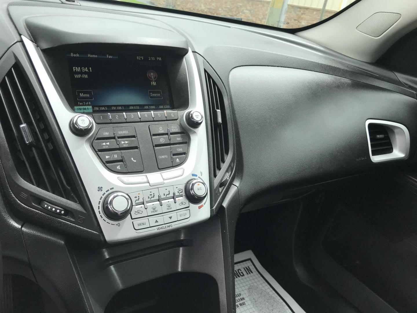 2014 Blue /Gray Chevrolet Equinox 1LT 2WD (2GNALBEK9E6) with an 2.4L L4 DOHC 16V engine, 6-Speed Automatic transmission, located at 577 Chester Pike, Prospect Park, PA, 19076, (610) 237-1015, 39.886154, -75.302338 - 2014 Chevrolet Equinox LT: Only 125k miles, backup camera, new PA inspection, runs LIKE NEW! This vehicle comes inspected and has been given a bumper to bumper safety check. It is very clean, reliable, and well maintained. We offer a unique pay plan that is known for being the easiest and fastest - Photo#13
