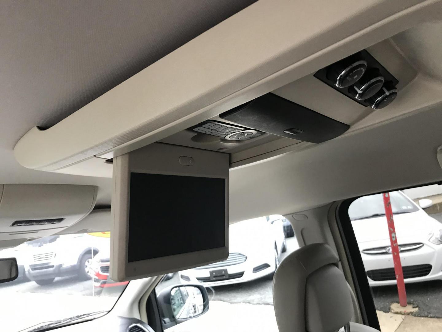 2013 Silver /Gray Chrysler Town & Country Limited (2C4RC1GG3DR) with an 3.6L V6 DOHC 24V engine, 6-Speed Automatic transmission, located at 577 Chester Pike, Prospect Park, PA, 19076, (610) 237-1015, 39.886154, -75.302338 - 2013 Chrylser Town & Country LIMITED: DVD player, navigation system, backup camera, stow and go seating, new PA inspection, runs LIKE NEW! This vehicle comes inspected and has been given a bumper to bumper safety check. It is very clean, reliable, and well maintained. We offer a unique pay plan t - Photo#18