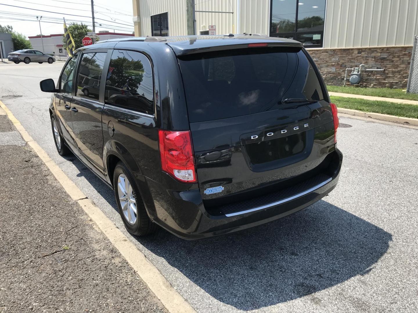 2018 Black /Black Dodge Grand Caravan SXT (2C4RDGCG2JR) with an 3.6L V6 DOHC 24V engine, 6A transmission, located at 577 Chester Pike, Prospect Park, PA, 19076, (610) 237-1015, 39.886154, -75.302338 - 2018 Dodge Grand Caravan: Stow and go seating, backup camera, automatic sliding doors, new PA inspection, runs LIKE NEW! This vehicle comes inspected and has been given a bumper to bumper safety check. It is very clean, reliable, and well maintained. We offer a unique pay plan that is known for b - Photo#5