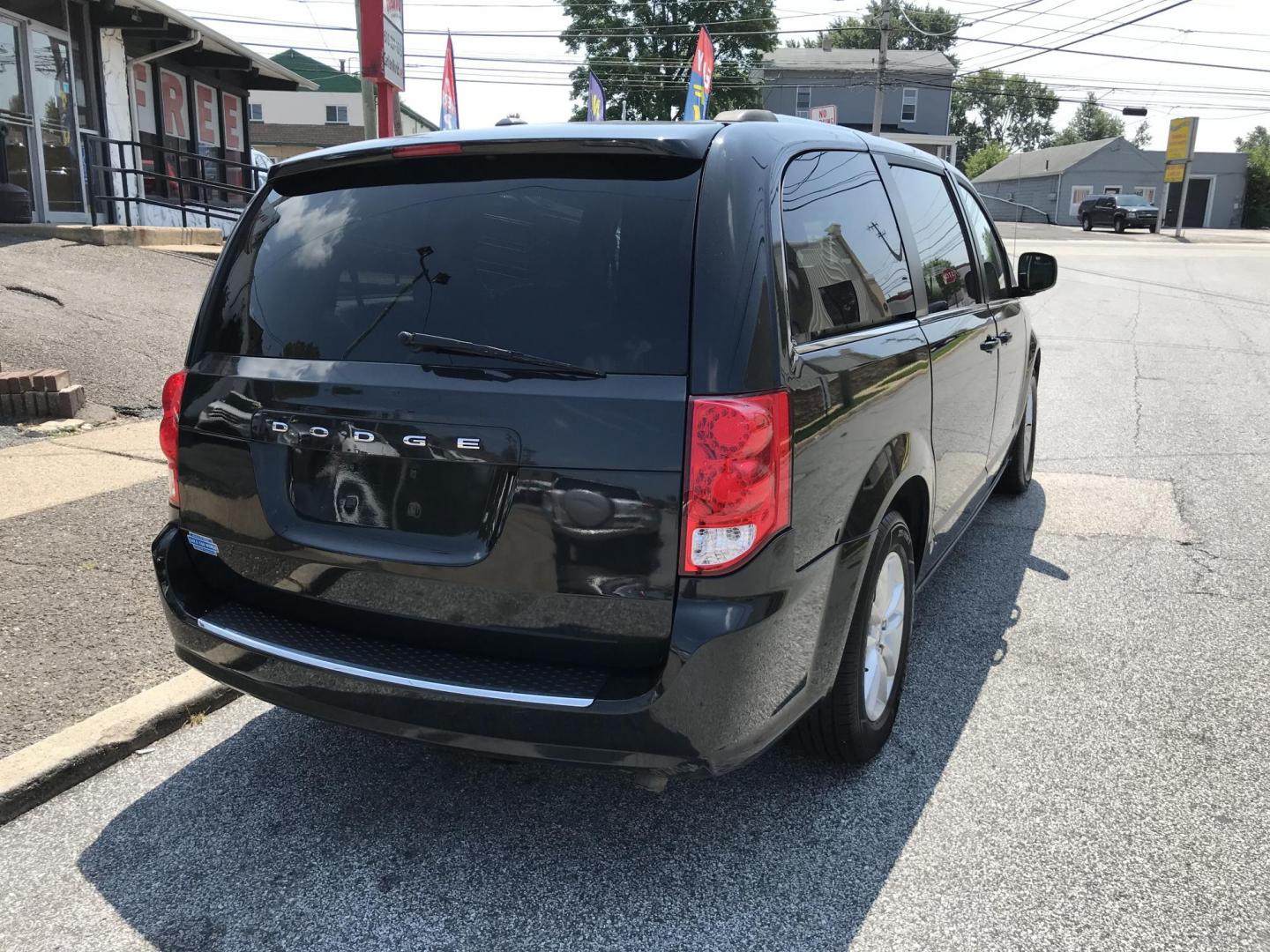 2018 Black /Black Dodge Grand Caravan SXT (2C4RDGCG2JR) with an 3.6L V6 DOHC 24V engine, 6A transmission, located at 577 Chester Pike, Prospect Park, PA, 19076, (610) 237-1015, 39.886154, -75.302338 - 2018 Dodge Grand Caravan: Stow and go seating, backup camera, automatic sliding doors, new PA inspection, runs LIKE NEW! This vehicle comes inspected and has been given a bumper to bumper safety check. It is very clean, reliable, and well maintained. We offer a unique pay plan that is known for b - Photo#6