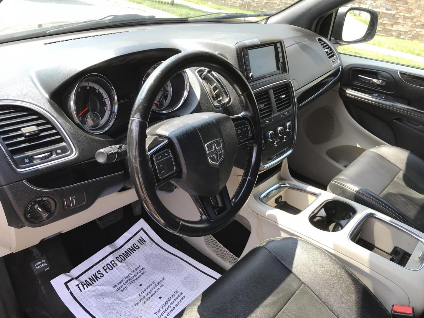 2018 Black /Black Dodge Grand Caravan SXT (2C4RDGCG2JR) with an 3.6L V6 DOHC 24V engine, 6A transmission, located at 577 Chester Pike, Prospect Park, PA, 19076, (610) 237-1015, 39.886154, -75.302338 - 2018 Dodge Grand Caravan: Stow and go seating, backup camera, automatic sliding doors, new PA inspection, runs LIKE NEW! This vehicle comes inspected and has been given a bumper to bumper safety check. It is very clean, reliable, and well maintained. We offer a unique pay plan that is known for b - Photo#10
