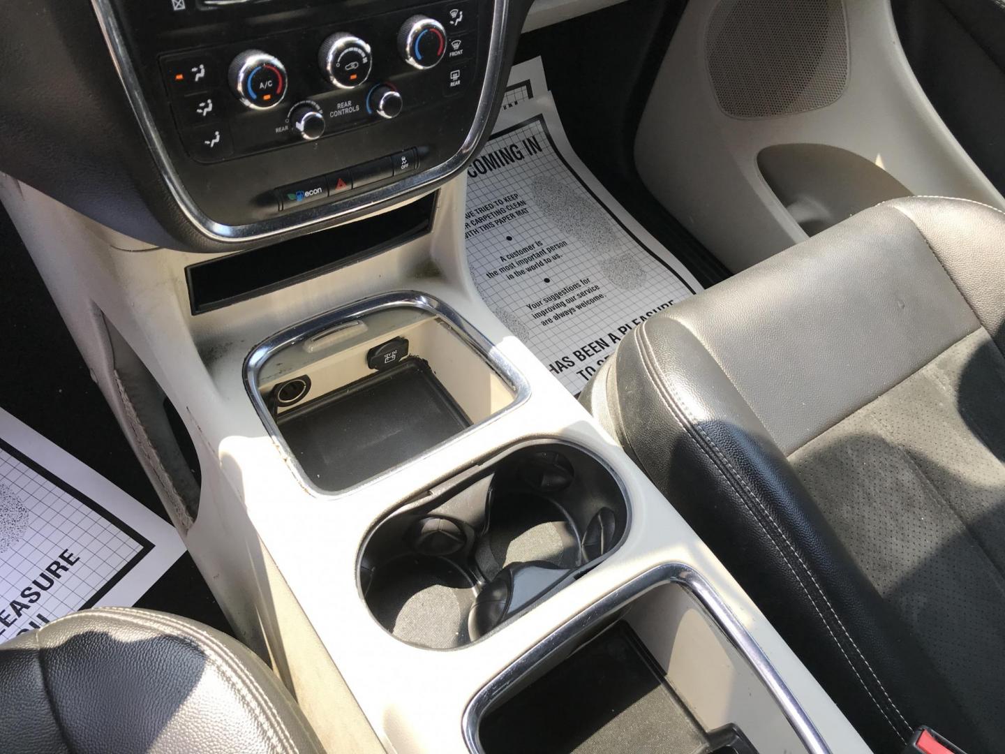 2018 Black /Black Dodge Grand Caravan SXT (2C4RDGCG2JR) with an 3.6L V6 DOHC 24V engine, 6A transmission, located at 577 Chester Pike, Prospect Park, PA, 19076, (610) 237-1015, 39.886154, -75.302338 - 2018 Dodge Grand Caravan: Stow and go seating, backup camera, automatic sliding doors, new PA inspection, runs LIKE NEW! This vehicle comes inspected and has been given a bumper to bumper safety check. It is very clean, reliable, and well maintained. We offer a unique pay plan that is known for b - Photo#14