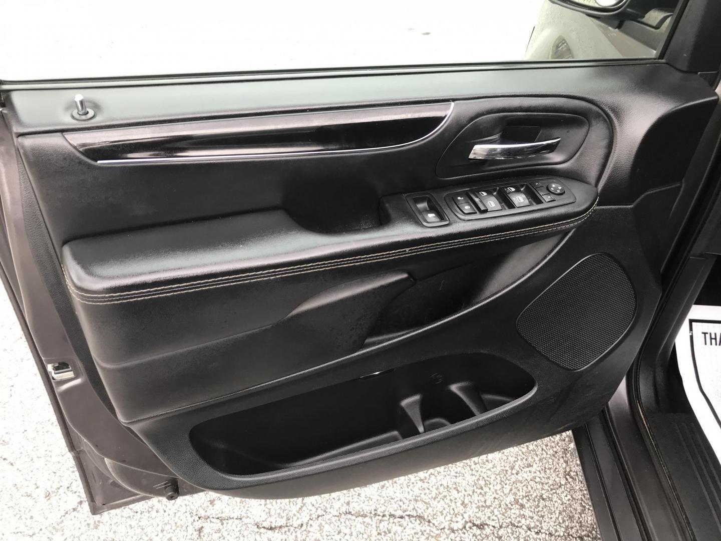 2015 Gray /Black Chrysler Town & Country S (2C4RC1HG6FR) with an 3.6L V6 DOHC 24V engine, 6-Speed Automatic transmission, located at 577 Chester Pike, Prospect Park, PA, 19076, (610) 237-1015, 39.886154, -75.302338 - 2015 Chrysler Town & Country S: Only 95k miles, DVD Player, stow and go seating, backup camera, new PA inspection, runs LIKE NEW! This vehicle comes inspected and has been given a bumper to bumper safety check. It is very clean, reliable, and well maintained. We offer a unique pay plan that is kn - Photo#8