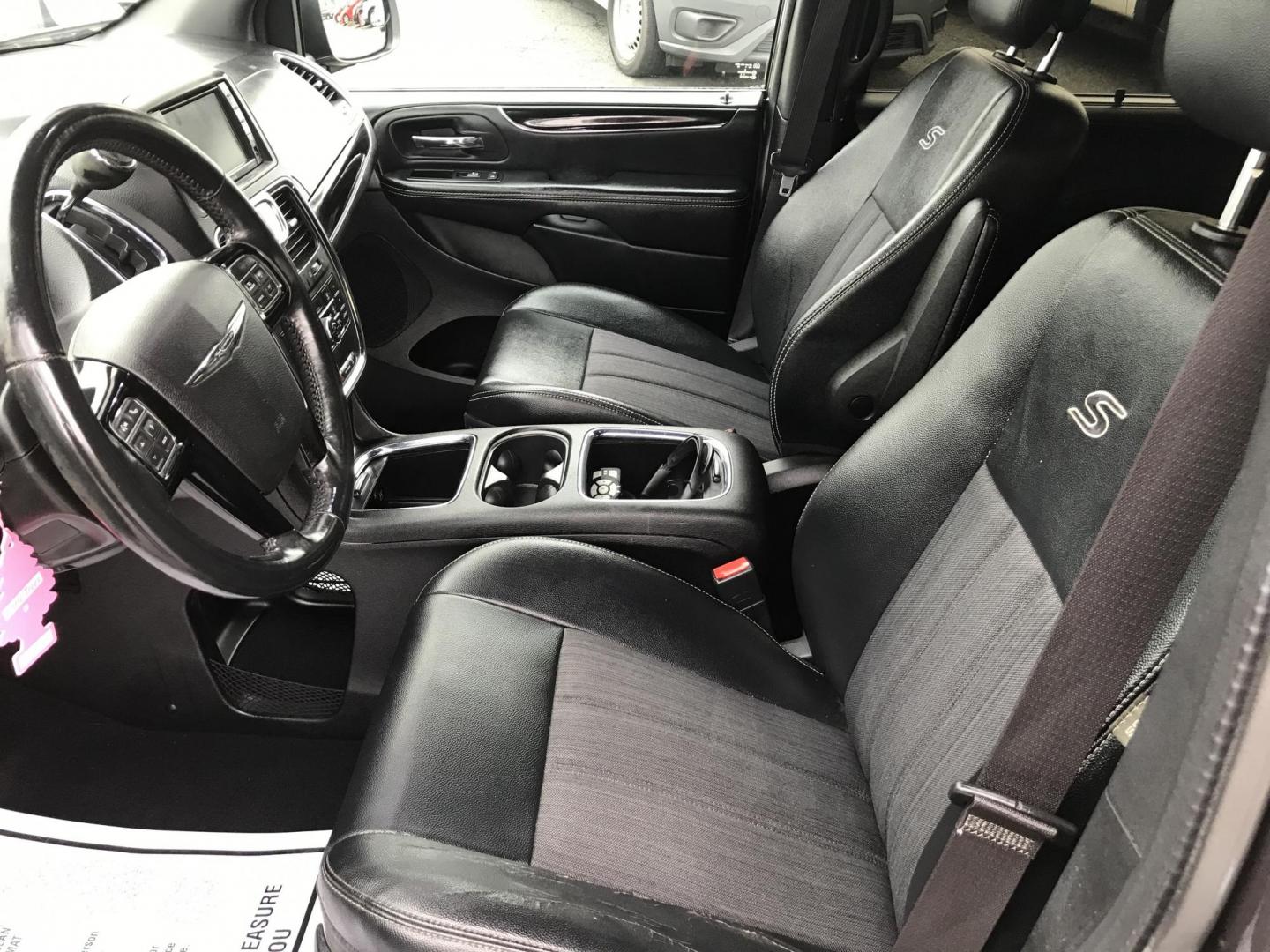 2015 Gray /Black Chrysler Town & Country S (2C4RC1HG6FR) with an 3.6L V6 DOHC 24V engine, 6-Speed Automatic transmission, located at 577 Chester Pike, Prospect Park, PA, 19076, (610) 237-1015, 39.886154, -75.302338 - 2015 Chrysler Town & Country S: Only 95k miles, DVD Player, stow and go seating, backup camera, new PA inspection, runs LIKE NEW! This vehicle comes inspected and has been given a bumper to bumper safety check. It is very clean, reliable, and well maintained. We offer a unique pay plan that is kn - Photo#9
