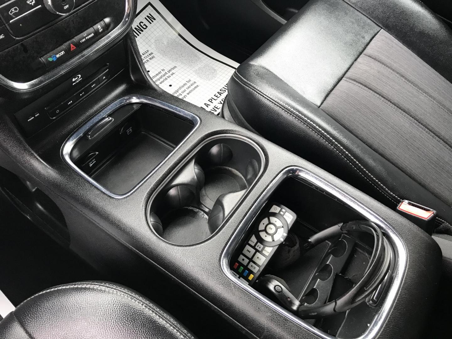 2015 Gray /Black Chrysler Town & Country S (2C4RC1HG6FR) with an 3.6L V6 DOHC 24V engine, 6-Speed Automatic transmission, located at 577 Chester Pike, Prospect Park, PA, 19076, (610) 237-1015, 39.886154, -75.302338 - 2015 Chrysler Town & Country S: Only 95k miles, DVD Player, stow and go seating, backup camera, new PA inspection, runs LIKE NEW! This vehicle comes inspected and has been given a bumper to bumper safety check. It is very clean, reliable, and well maintained. We offer a unique pay plan that is kn - Photo#15