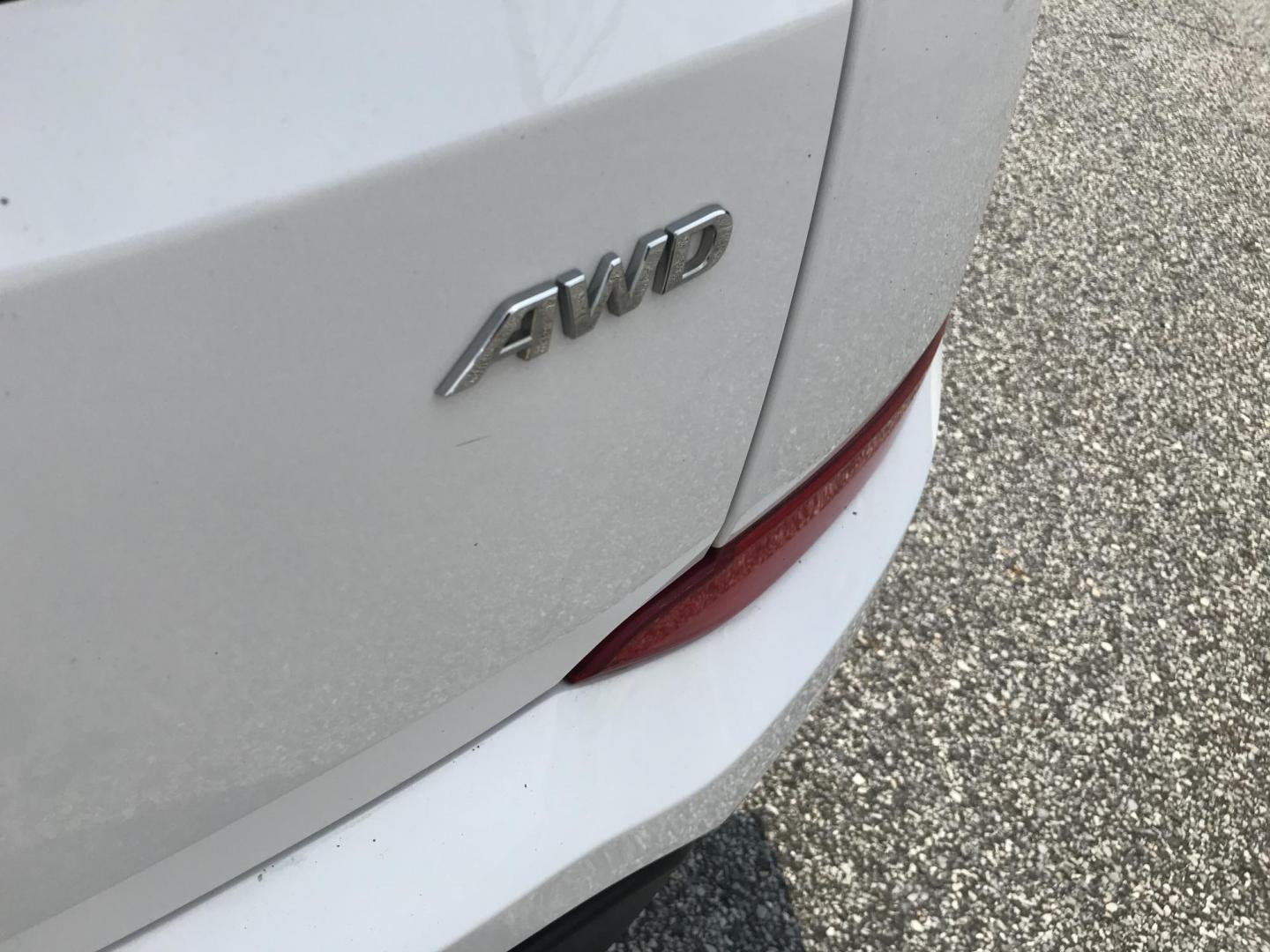 2016 White /Tan Hyundai Tucson SE w/Preferred Package AWD (KM8J3CA43GU) with an 2.0L L4 DOHC 16V engine, 6A transmission, located at 577 Chester Pike, Prospect Park, PA, 19076, (610) 237-1015, 39.886154, -75.302338 - 2016 Hyundai Tuscon: AWD, backup camera, new PA inspection, great on gas, SUPER CLEAN, runs LIKE NEW! This vehicle comes inspected and has been given a bumper to bumper safety check. It is very clean, reliable, and well maintained. We offer a unique pay plan that is known for being the easiest an - Photo#7