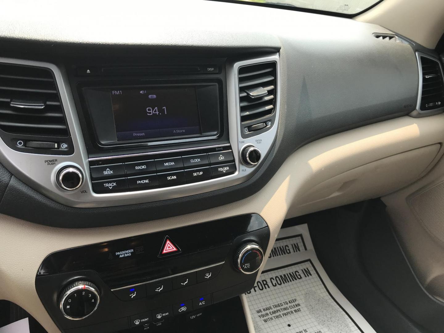 2016 White /Tan Hyundai Tucson SE w/Preferred Package AWD (KM8J3CA43GU) with an 2.0L L4 DOHC 16V engine, 6A transmission, located at 577 Chester Pike, Prospect Park, PA, 19076, (610) 237-1015, 39.886154, -75.302338 - 2016 Hyundai Tuscon: AWD, backup camera, new PA inspection, great on gas, SUPER CLEAN, runs LIKE NEW! This vehicle comes inspected and has been given a bumper to bumper safety check. It is very clean, reliable, and well maintained. We offer a unique pay plan that is known for being the easiest an - Photo#13