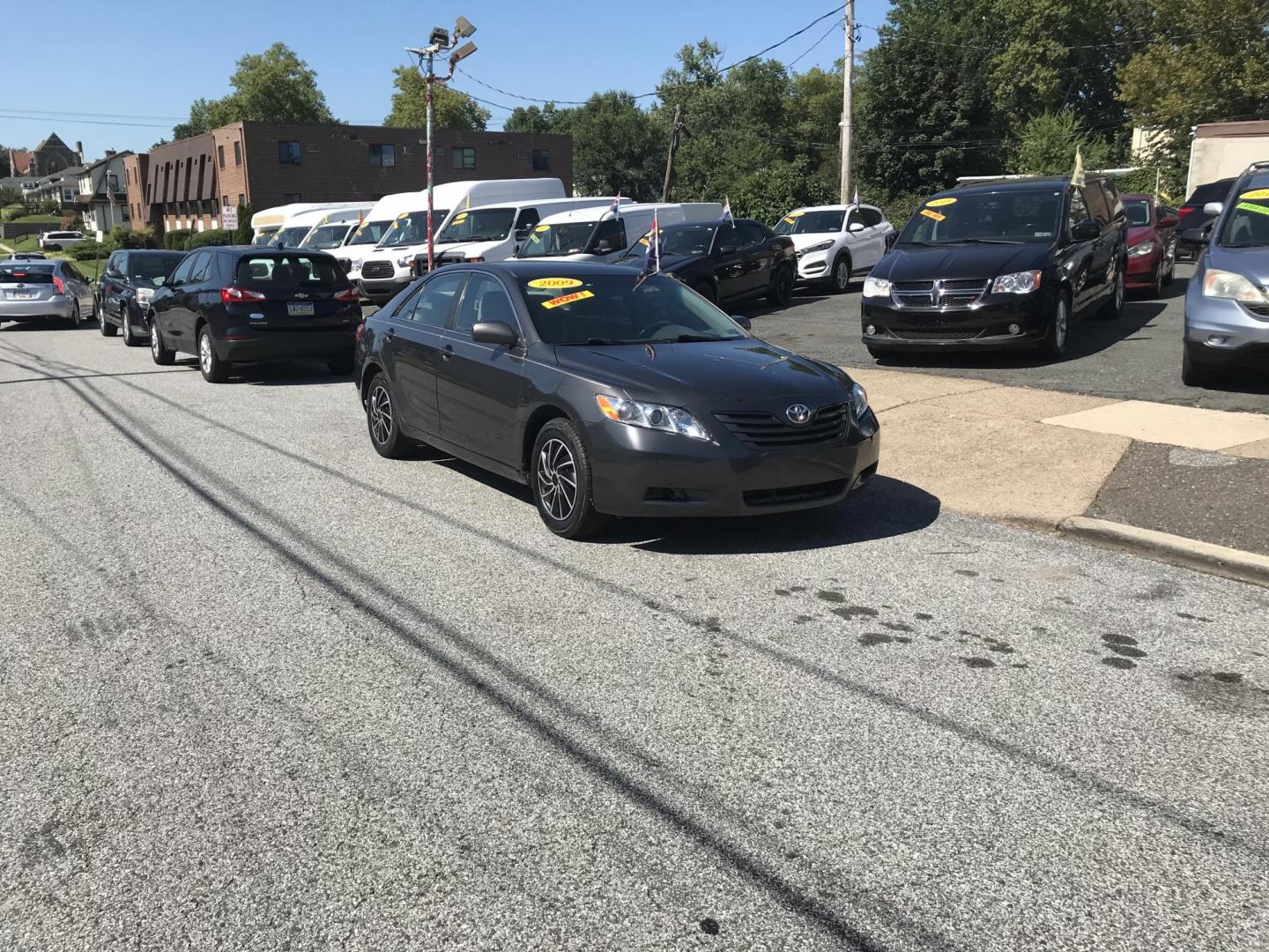 2009 Gray /Gray Toyota Camry CE (4T1BE46K29U) with an 2.4L L4 DOHC 16V engine, 5-Speed Automatic Overdrive transmission, located at 577 Chester Pike, Prospect Park, PA, 19076, (610) 237-1015, 39.886154, -75.302338 - 2009 Toyota Camry: New PA inspection, great on gas, runs STRONG! This vehicle comes inspected and has been given a bumper to bumper safety check. It is very clean, reliable, and well maintained. We offer a unique pay plan that is known for being the easiest and fastest financing option in the PA - Photo#1