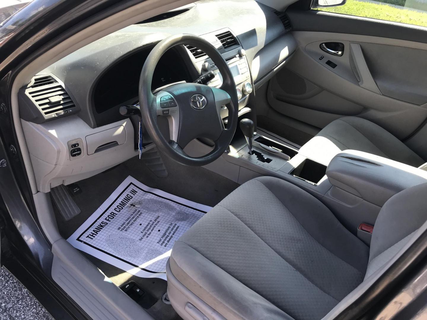 2009 Gray /Gray Toyota Camry CE (4T1BE46K29U) with an 2.4L L4 DOHC 16V engine, 5-Speed Automatic Overdrive transmission, located at 577 Chester Pike, Prospect Park, PA, 19076, (610) 237-1015, 39.886154, -75.302338 - 2009 Toyota Camry: New PA inspection, great on gas, runs STRONG! This vehicle comes inspected and has been given a bumper to bumper safety check. It is very clean, reliable, and well maintained. We offer a unique pay plan that is known for being the easiest and fastest financing option in the PA - Photo#7