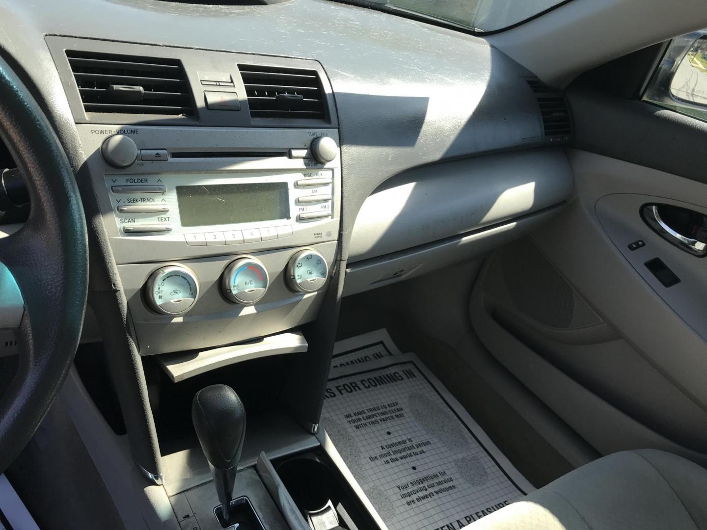 2009 Gray /Gray Toyota Camry CE (4T1BE46K29U) with an 2.4L L4 DOHC 16V engine, 5-Speed Automatic Overdrive transmission, located at 577 Chester Pike, Prospect Park, PA, 19076, (610) 237-1015, 39.886154, -75.302338 - 2009 Toyota Camry: New PA inspection, great on gas, runs STRONG! This vehicle comes inspected and has been given a bumper to bumper safety check. It is very clean, reliable, and well maintained. We offer a unique pay plan that is known for being the easiest and fastest financing option in the PA - Photo#12