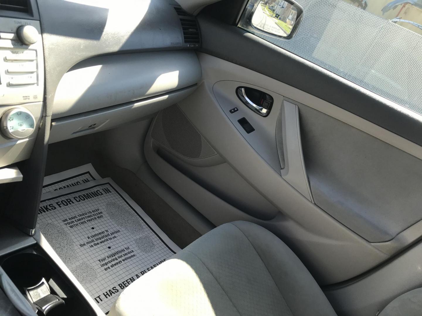 2009 Gray /Gray Toyota Camry CE (4T1BE46K29U) with an 2.4L L4 DOHC 16V engine, 5-Speed Automatic Overdrive transmission, located at 577 Chester Pike, Prospect Park, PA, 19076, (610) 237-1015, 39.886154, -75.302338 - 2009 Toyota Camry: New PA inspection, great on gas, runs STRONG! This vehicle comes inspected and has been given a bumper to bumper safety check. It is very clean, reliable, and well maintained. We offer a unique pay plan that is known for being the easiest and fastest financing option in the PA - Photo#14
