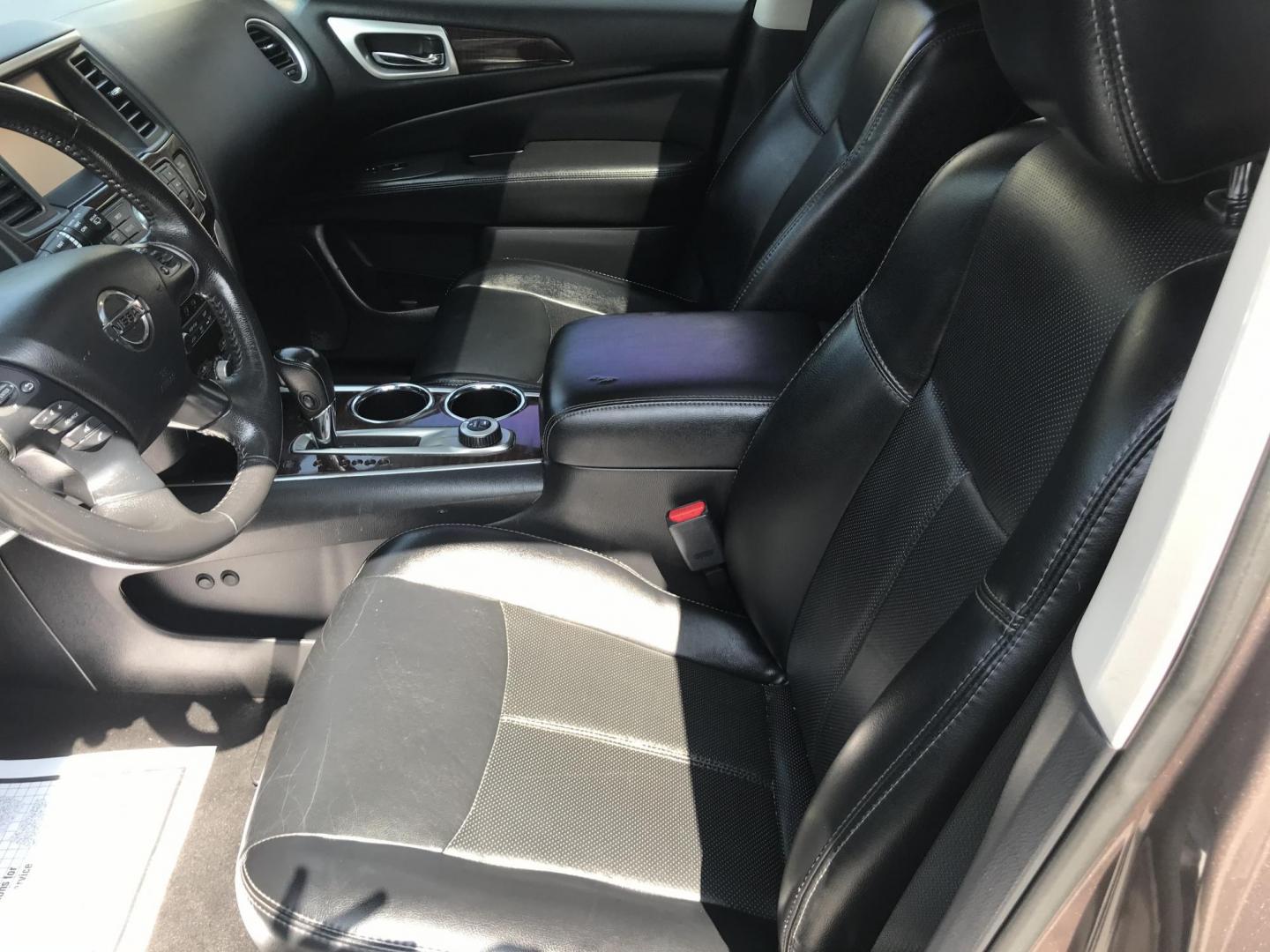 2015 Brown /Black Nissan Pathfinder Platinum 4WD (5N1AR2MM3FC) with an 3.5L V6 DOHC 24V engine, Continuously Variable Transmission transmission, located at 577 Chester Pike, Prospect Park, PA, 19076, (610) 237-1015, 39.886154, -75.302338 - Photo#12