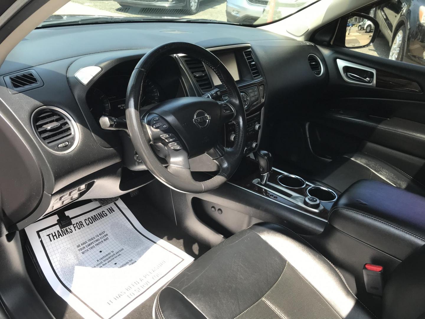2015 Brown /Black Nissan Pathfinder Platinum 4WD (5N1AR2MM3FC) with an 3.5L V6 DOHC 24V engine, Continuously Variable Transmission transmission, located at 577 Chester Pike, Prospect Park, PA, 19076, (610) 237-1015, 39.886154, -75.302338 - Photo#13