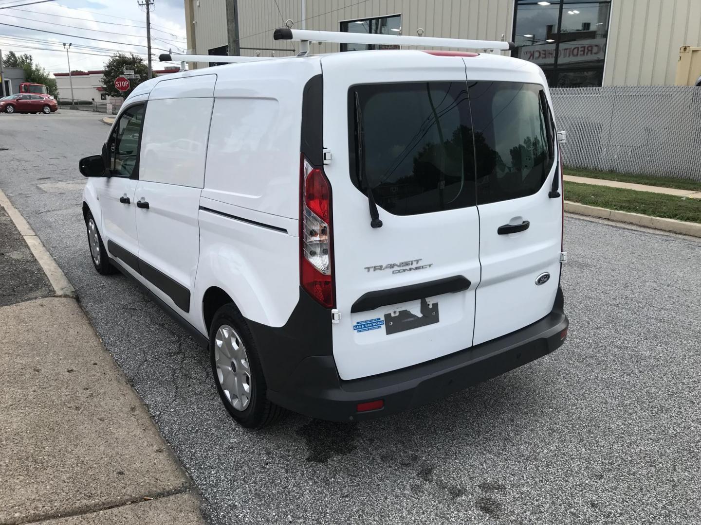 2016 White /Gray Ford Transit Connect Cargo Van XL LWB (NM0LS7E78G1) with an 2.5L L4 DOHC 16V engine, 6A transmission, located at 577 Chester Pike, Prospect Park, PA, 19076, (610) 237-1015, 39.886154, -75.302338 - Photo#5