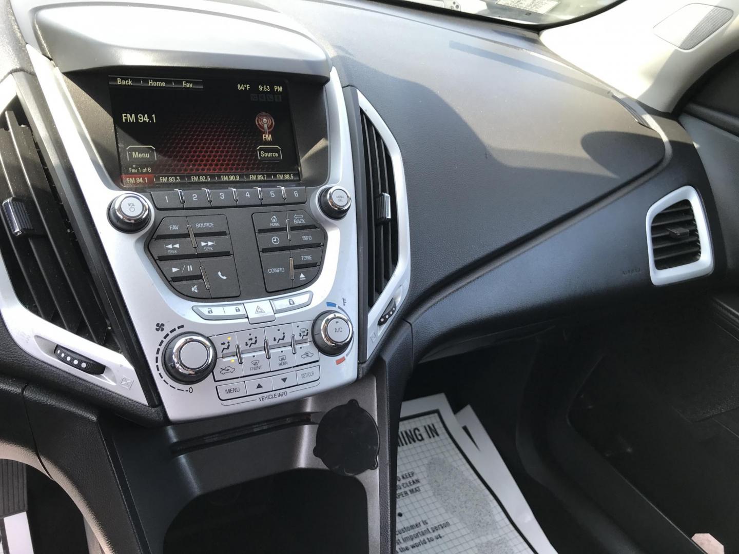 2014 Black /Black GMC Terrain SLE1 FWD (2GKALMEK7E6) with an 2.4L L4 DOHC 16V FFV engine, 6-Speed Automatic transmission, located at 577 Chester Pike, Prospect Park, PA, 19076, (610) 237-1015, 39.886154, -75.302338 - Photo#12