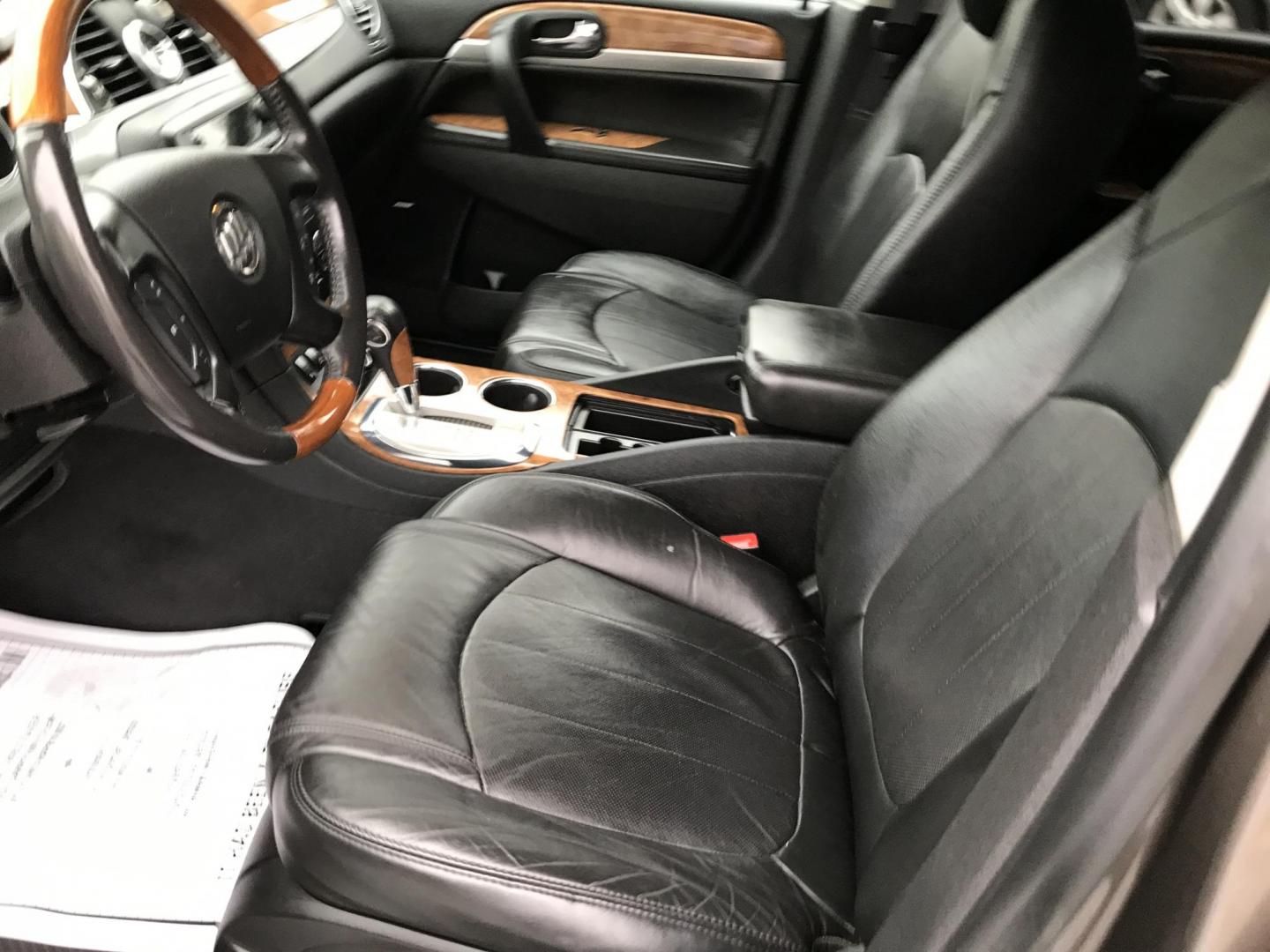 2011 Brown /Black Buick Enclave CXL-1 AWD (5GAKVBED1BJ) with an 3.6L V6 DOHC 24V engine, 6-Speed Automatic Overdrive transmission, located at 577 Chester Pike, Prospect Park, PA, 19076, (610) 237-1015, 39.886154, -75.302338 - 2011 Buick Enclave CXL: 3rd row seating, 4x4, backup camera, new PA inspection, SUPER CLEAN, runs LIKE NEW! This vehicle comes inspected and has been given a bumper to bumper safety check. It is very clean, reliable, and well maintained. We offer a unique pay plan that is known for being the easi - Photo#10
