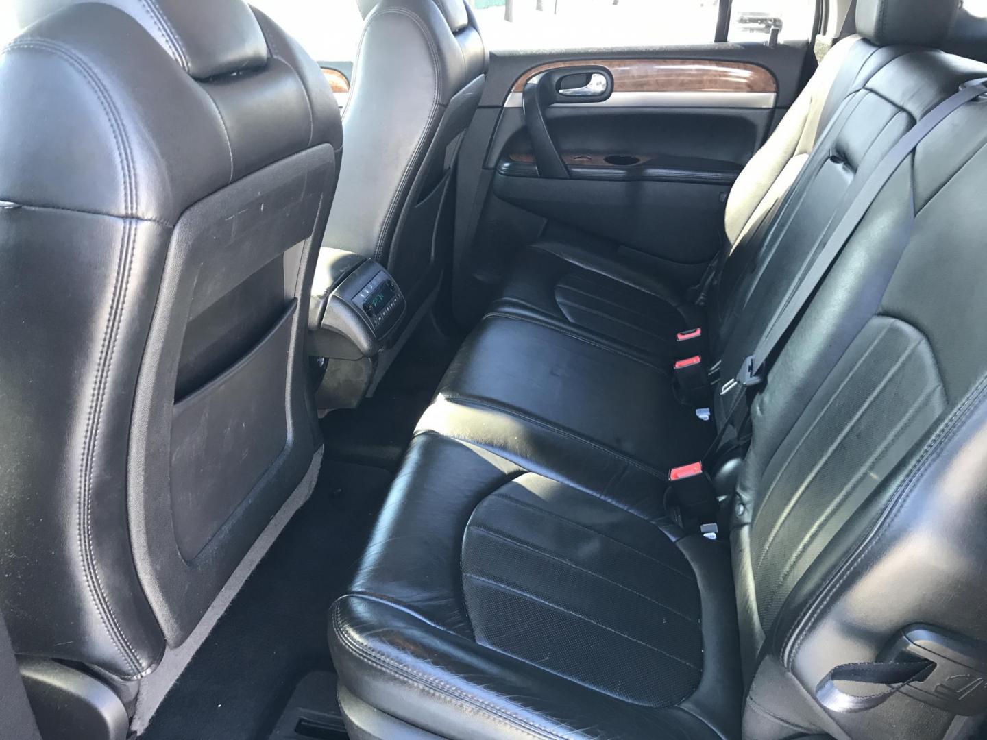 2011 Brown /Black Buick Enclave CXL-1 AWD (5GAKVBED1BJ) with an 3.6L V6 DOHC 24V engine, 6-Speed Automatic Overdrive transmission, located at 577 Chester Pike, Prospect Park, PA, 19076, (610) 237-1015, 39.886154, -75.302338 - 2011 Buick Enclave CXL: 3rd row seating, AWD, backup camera, new PA inspection, SUPER CLEAN, runs LIKE NEW! This vehicle comes inspected and has been given a bumper to bumper safety check. It is very clean, reliable, and well maintained. We offer a unique pay plan that is known for being the easi - Photo#17