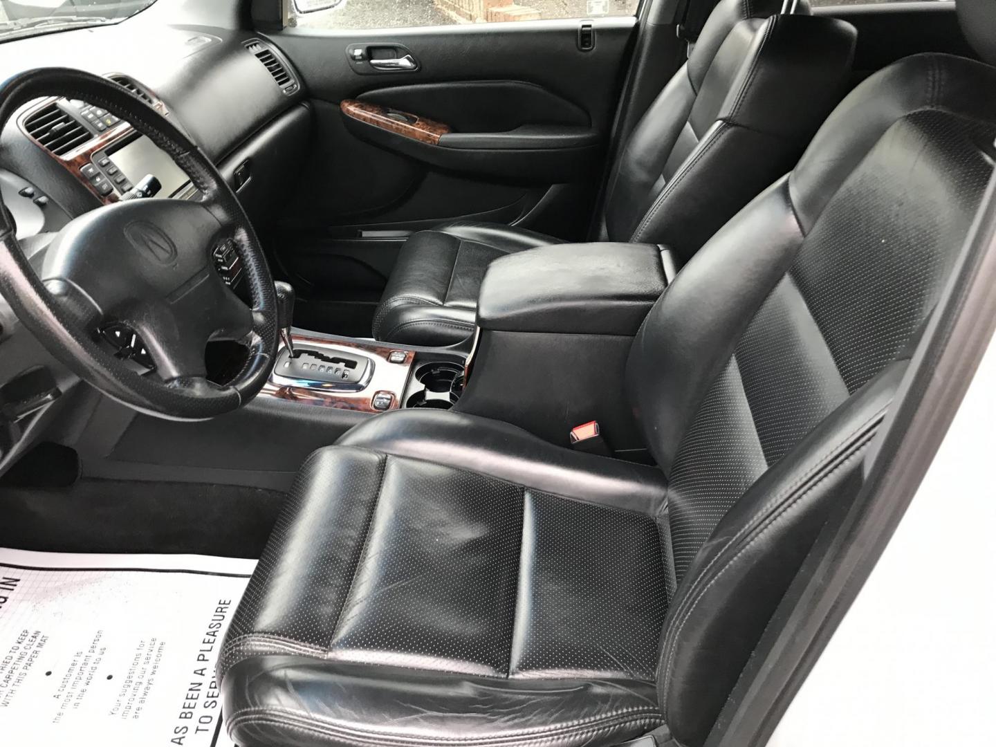 2001 Silver /Black Acura MDX Touring w/ Nav System (2HNYD18831H) with an 3.5L V6 SOHC 24V engine, 5-Speed Automatic Overdrive transmission, located at 577 Chester Pike, Prospect Park, PA, 19076, (610) 237-1015, 39.886154, -75.302338 - 2001 Acura MDX Touring: 3rd row seating, AWD, navigation system, sunroom, 2/26 PA inspection, runs LIKE NEW! - Photo#8